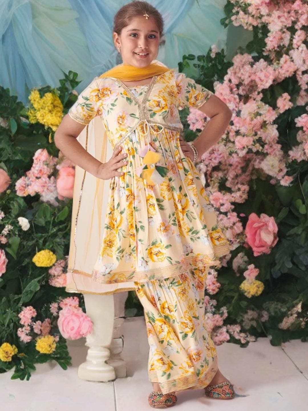 Girls Wedding Outfit | Floral Sharara Kurta Set