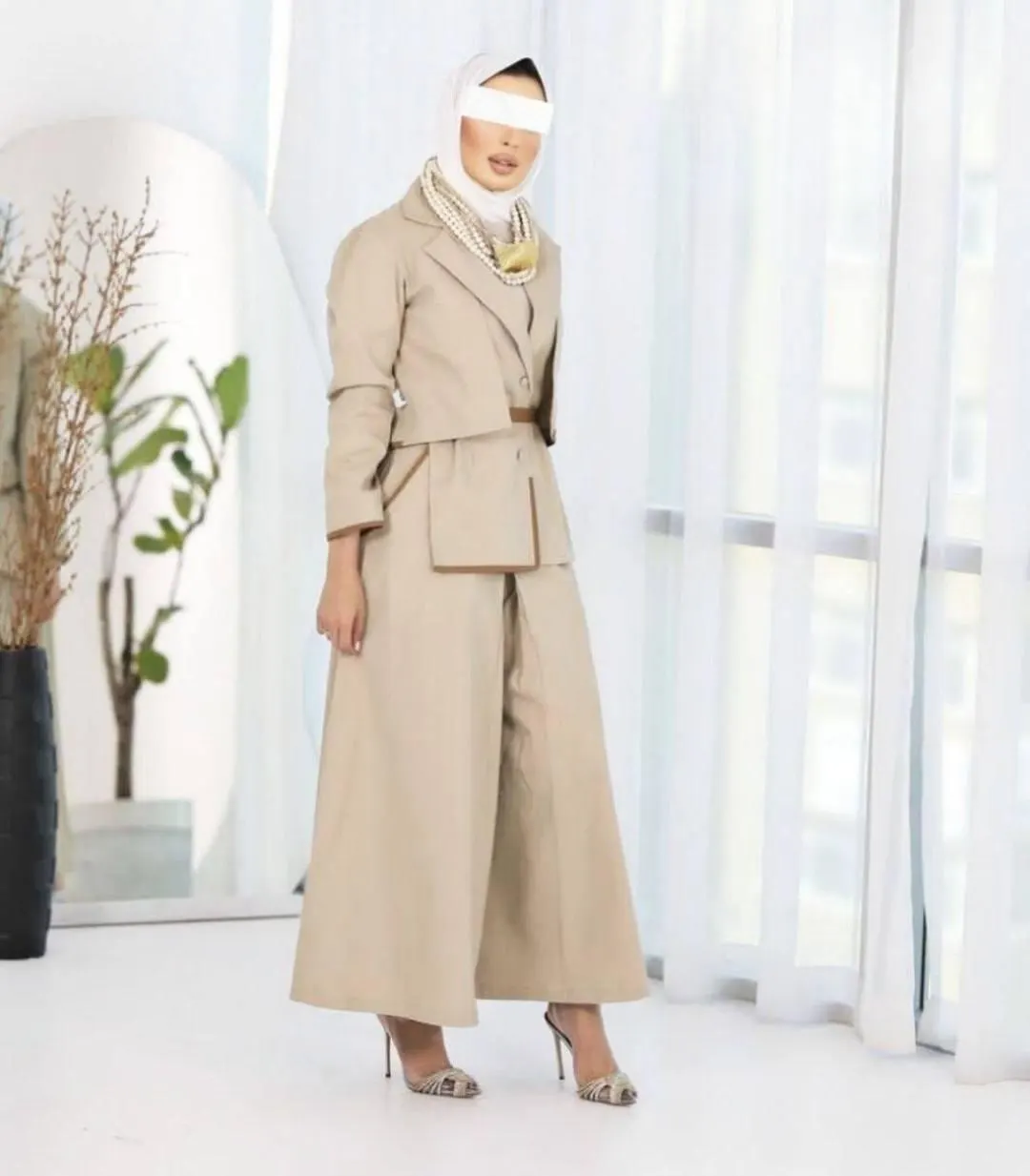 3-Piece Wide Leg Crepe Set for Women | Blazer + Top + Pants | Business & Travel Outfit - image 2