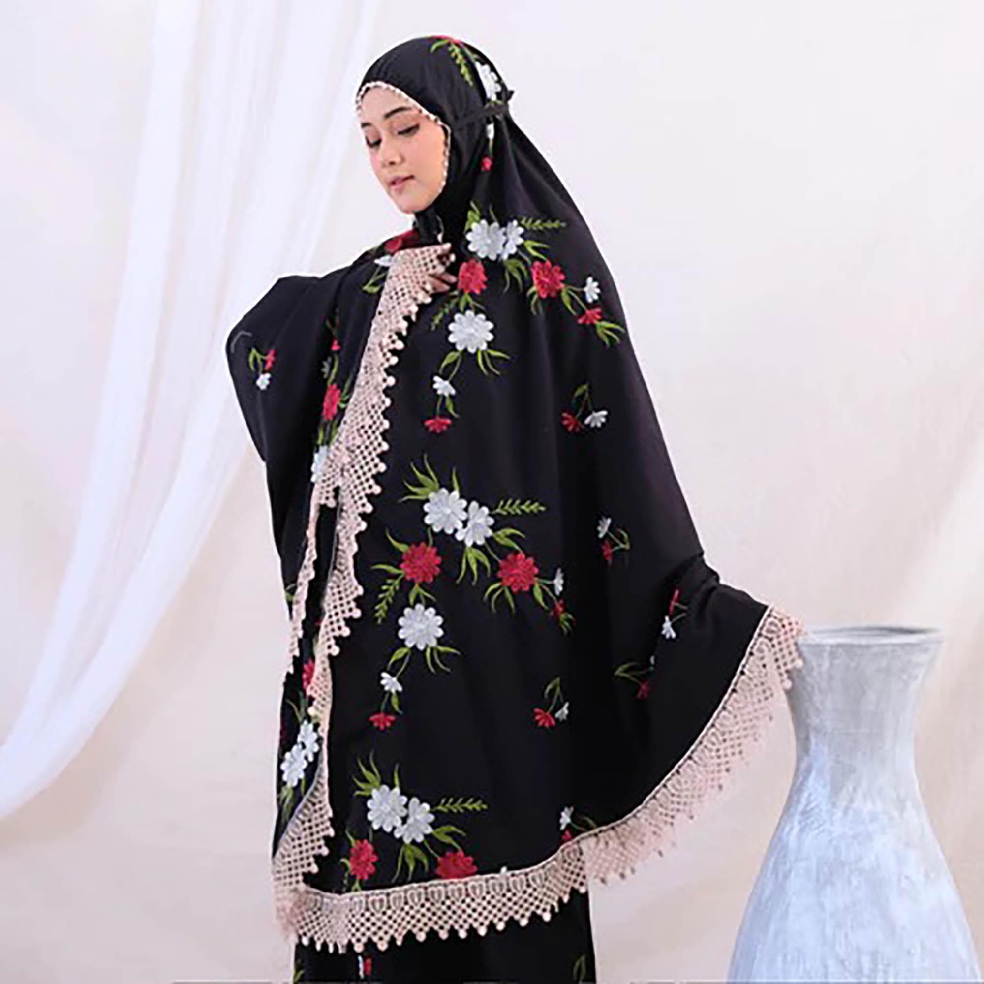 Floral Embroidered Cotton Prayer Set | Mukena with Lace