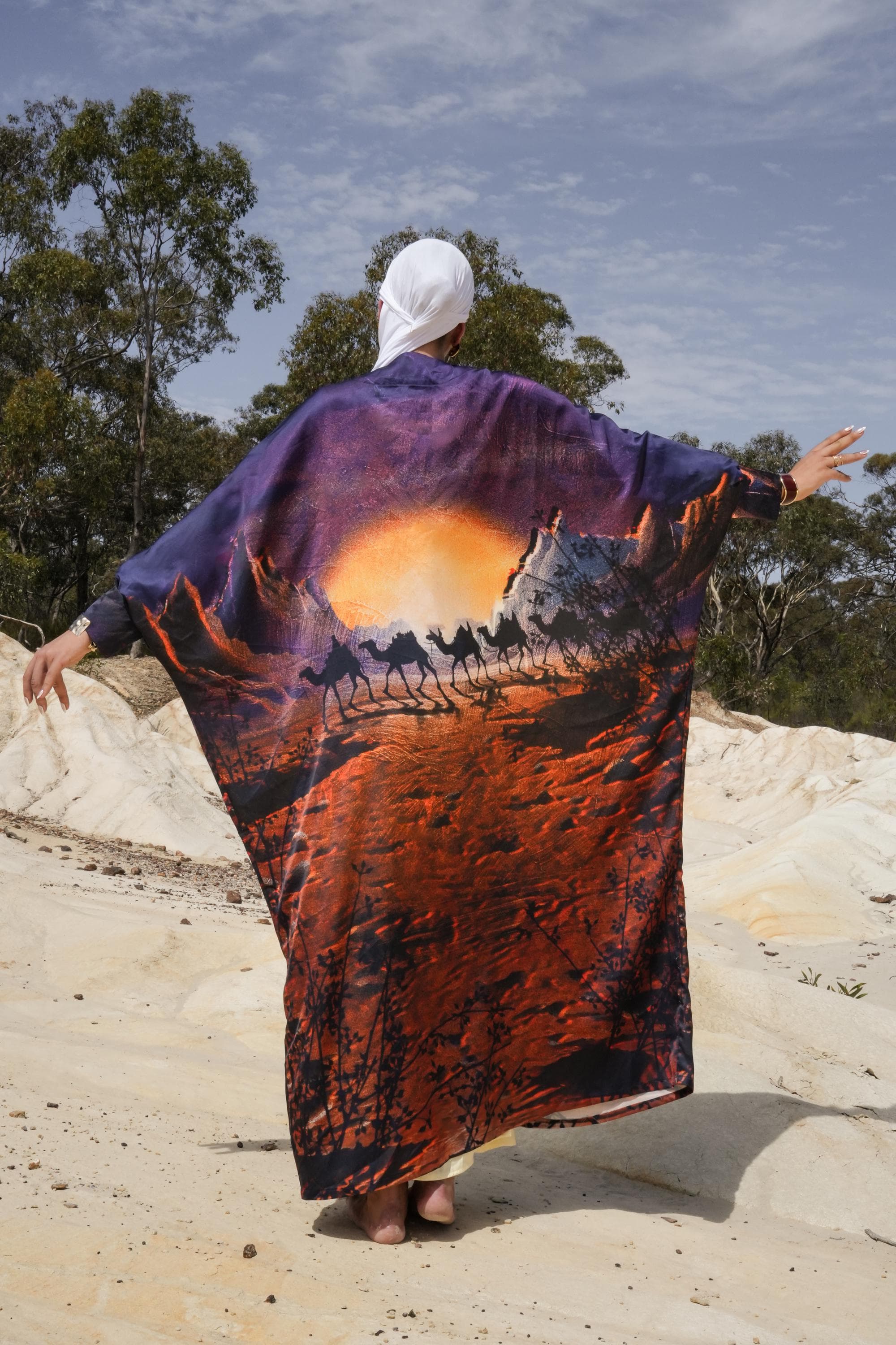 MODEST MUSE ABAYA - image 4