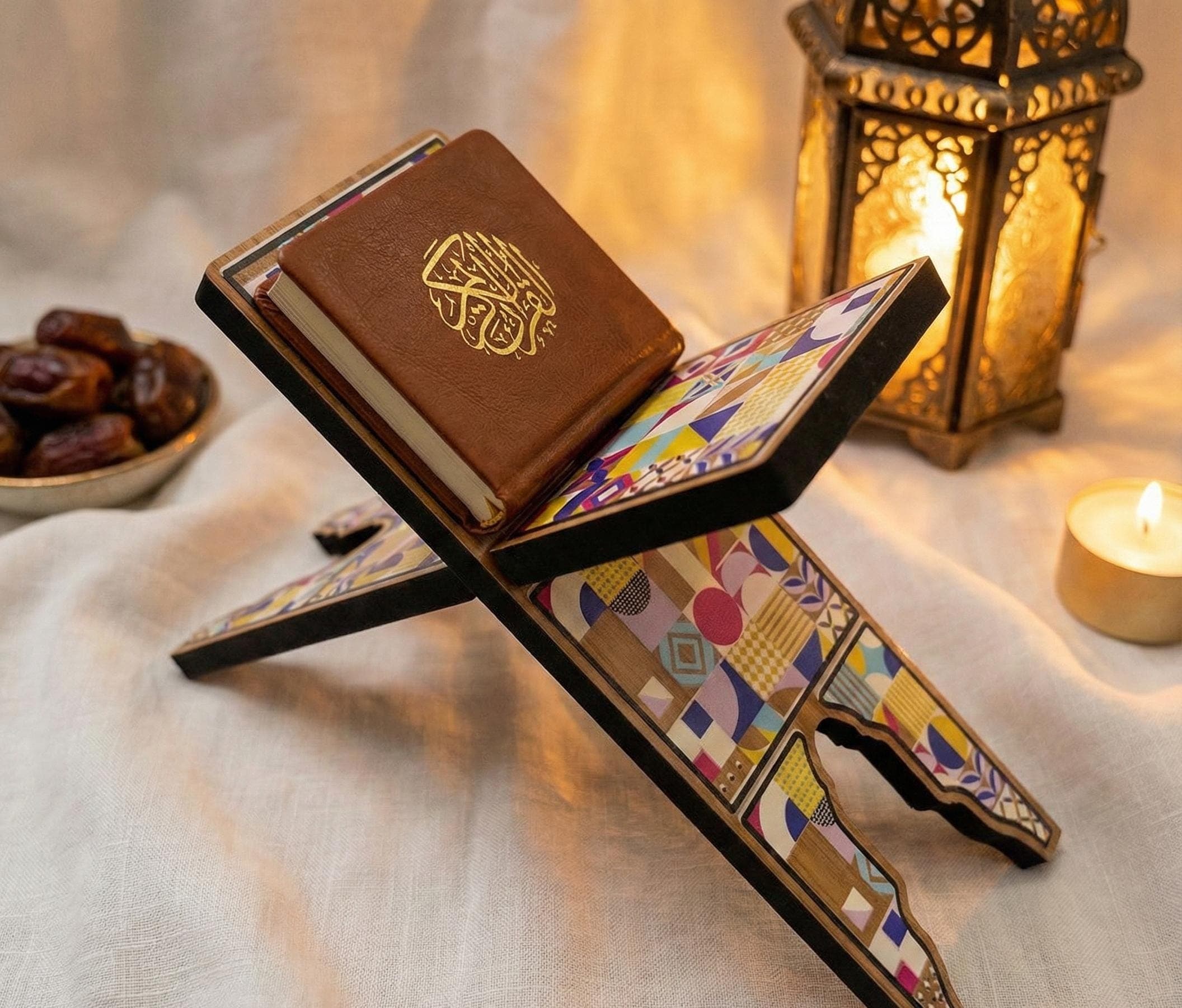 Modern Quran Holder Stand – Colorful Geometric Islamic Rahle, Wooden Book Stand (7x20 cm) - image 3