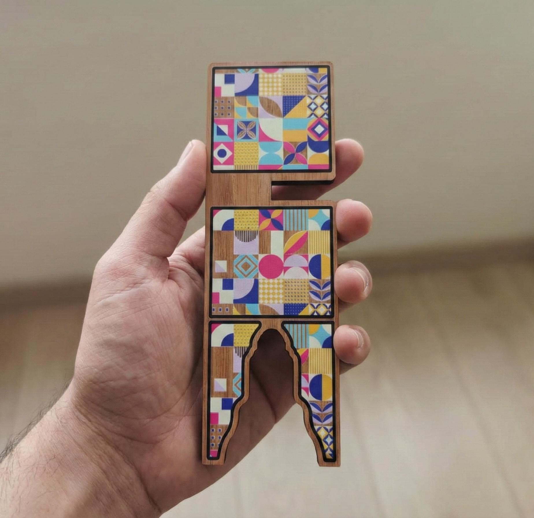 Modern Quran Holder Stand – Colorful Geometric Islamic Rahle, Wooden Book Stand (7x20 cm) - image 5