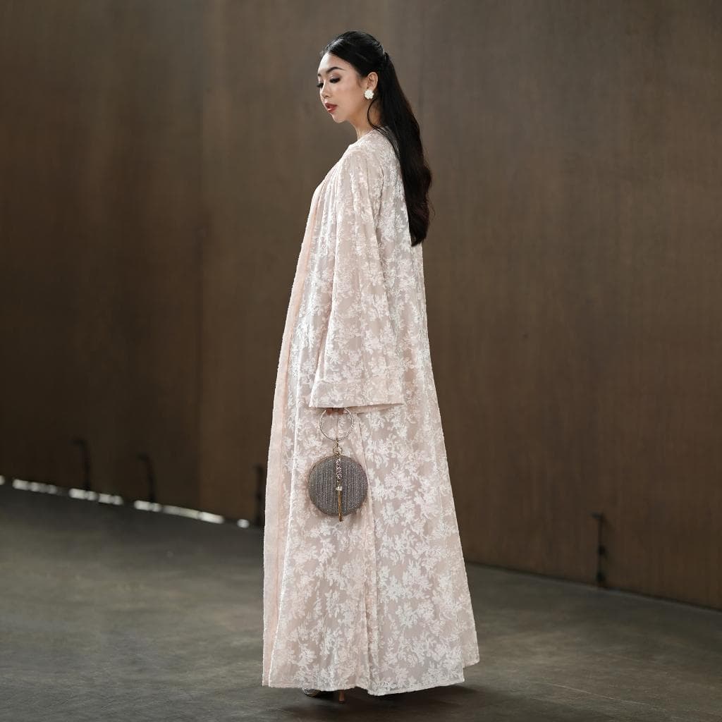 Embossed Shimmer Abaya Set, Elegant Modest Dubai Style Eid Outfit - image 5
