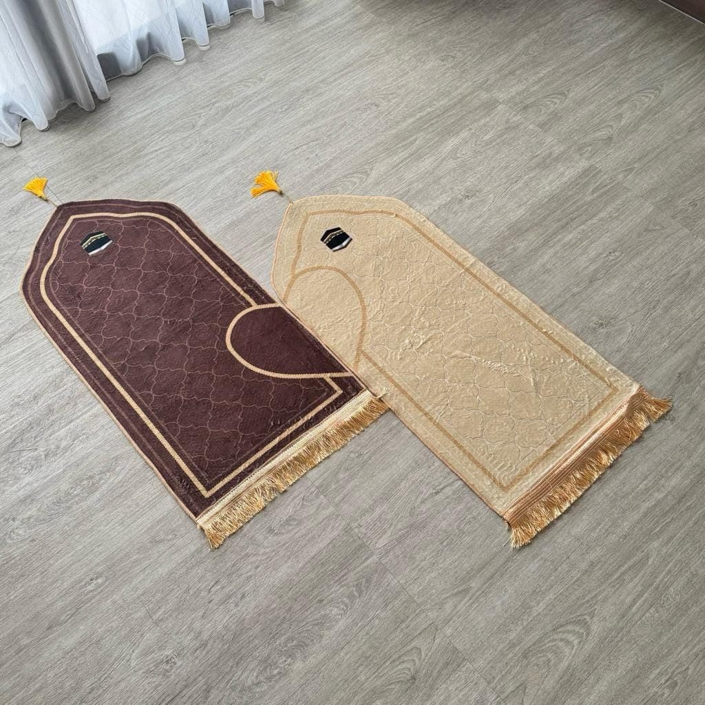 Personalized Couple Prayer Mat Set | Husband and Wife,  Islamic Wedding Gift - image 5