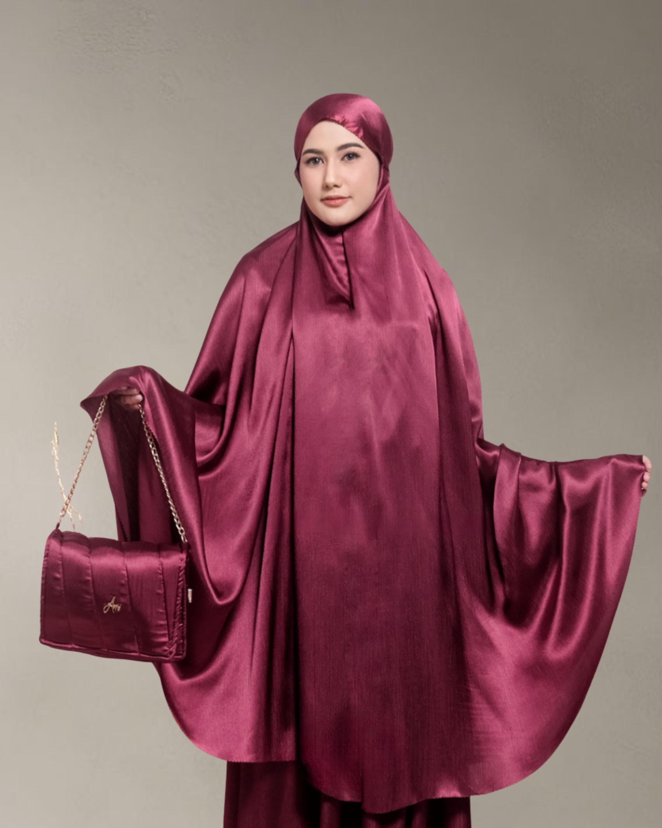 Luxury Credenza Silk Prayer Set with Laser Cut & Elegant Clutch Bag , Mukena Handmade Indonesia - image 5