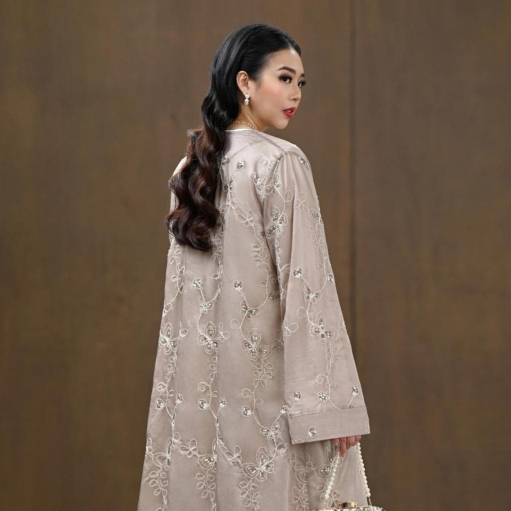 Sequin Embroidered Tencel Abaya Set – Luxury Modest Eid Wedding Gown - image 5