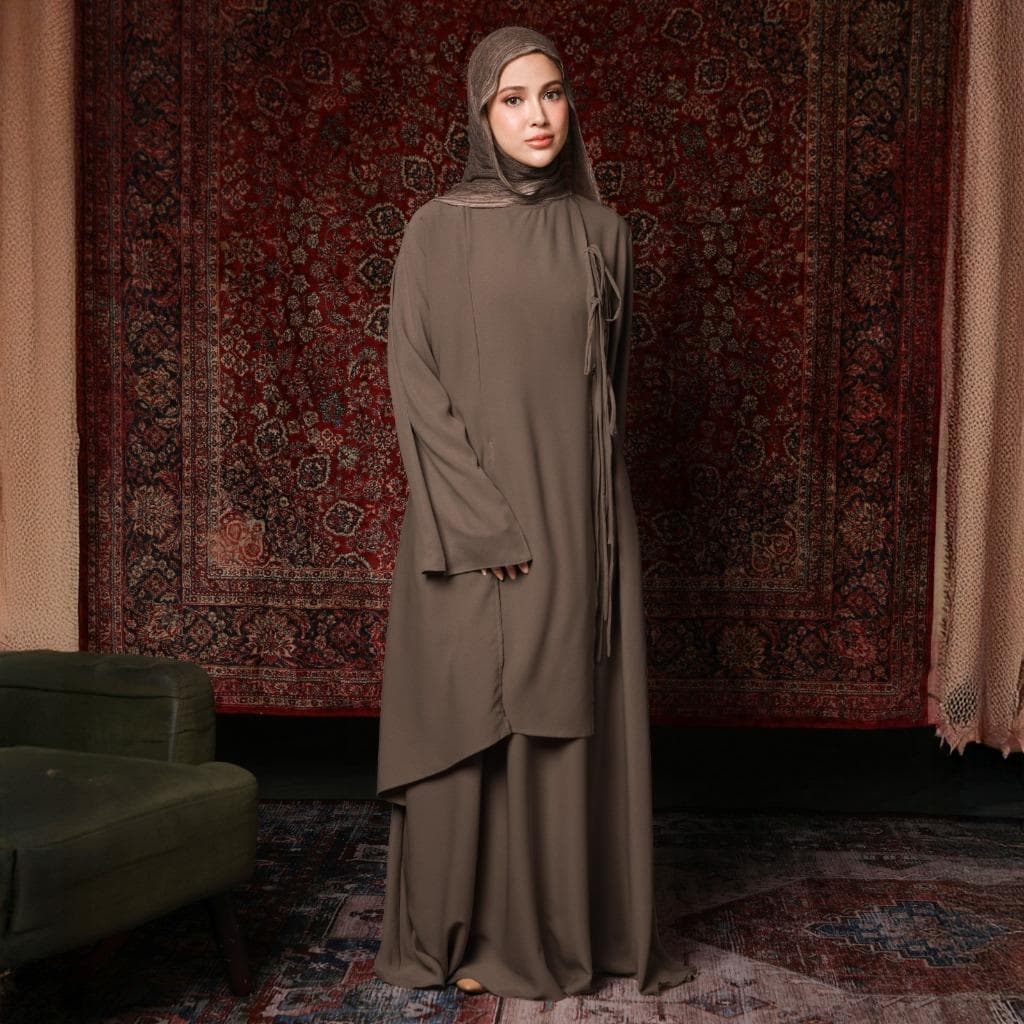 Mira Abaya Dress, Cooltech Fabric, Hajj Umrah Maxi Dress, Kaftan - image 4