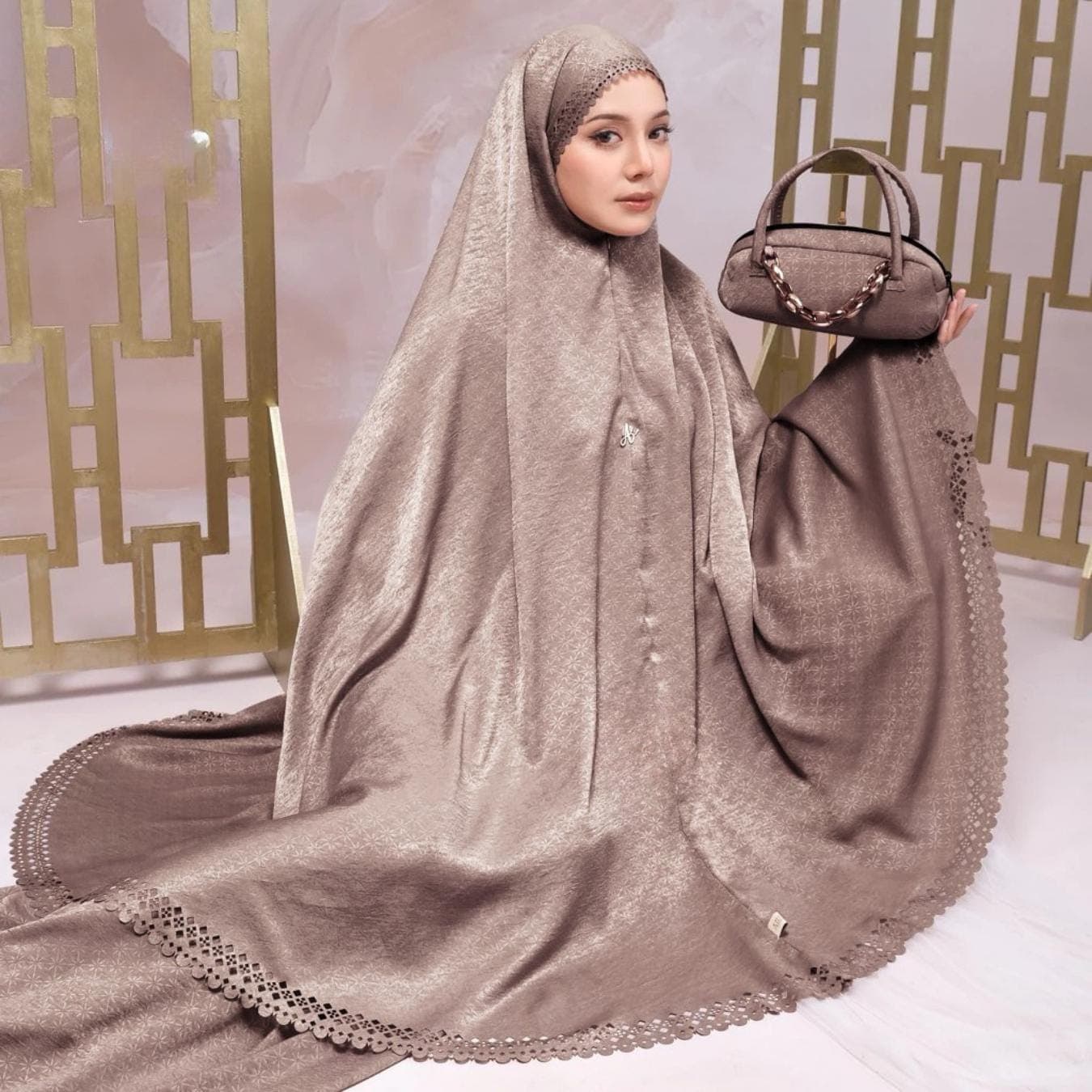 Luxury Silk Prayer Set with Laser Cut & Elegant Clutch Bag , Khimar muslim woman - image 5