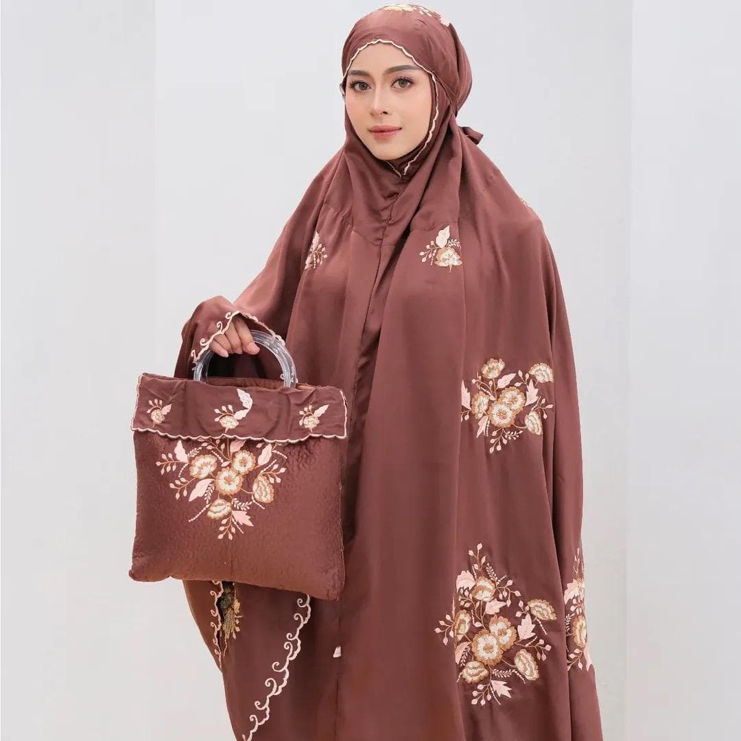 Organic Silk Mukena Set – Hand-Embroidered Prayer Set with Mat & Bag