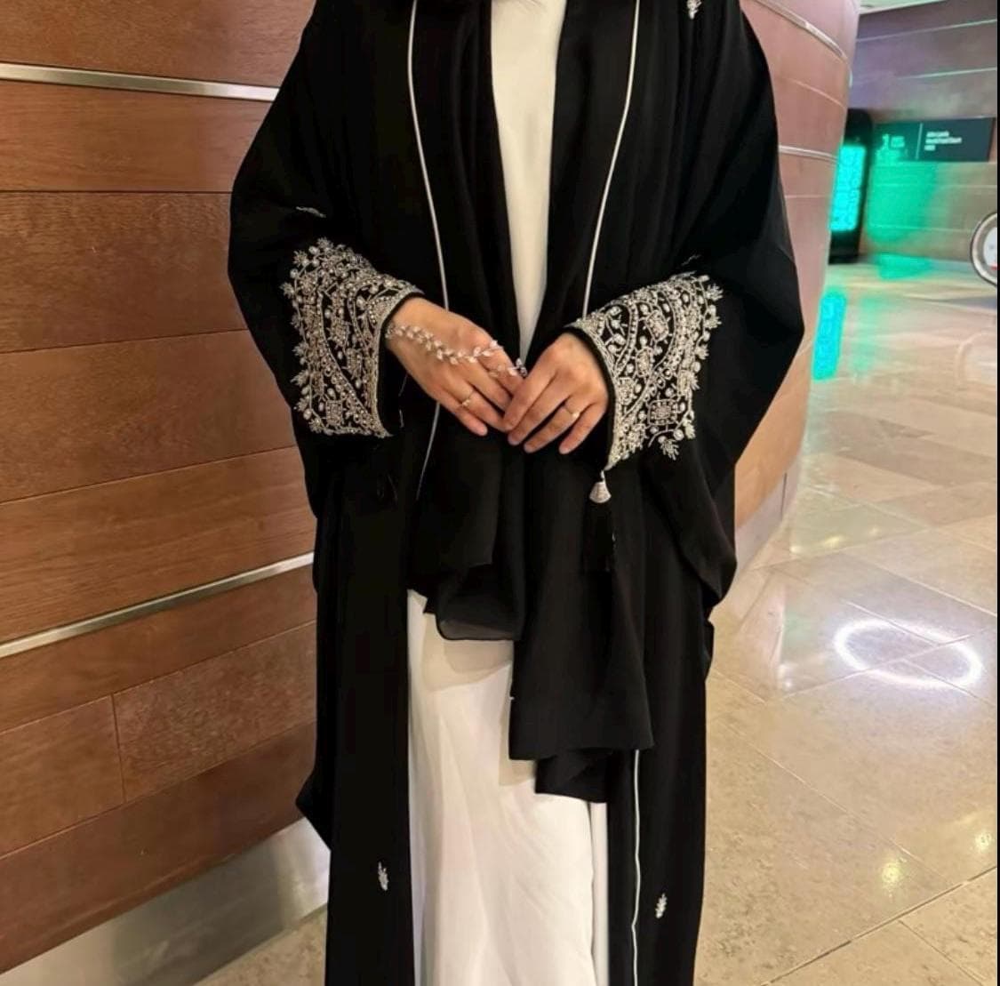 Maidah Heavy Embellished 4 Piece Butterfly Abaya Set, Eid Outfit - image 3