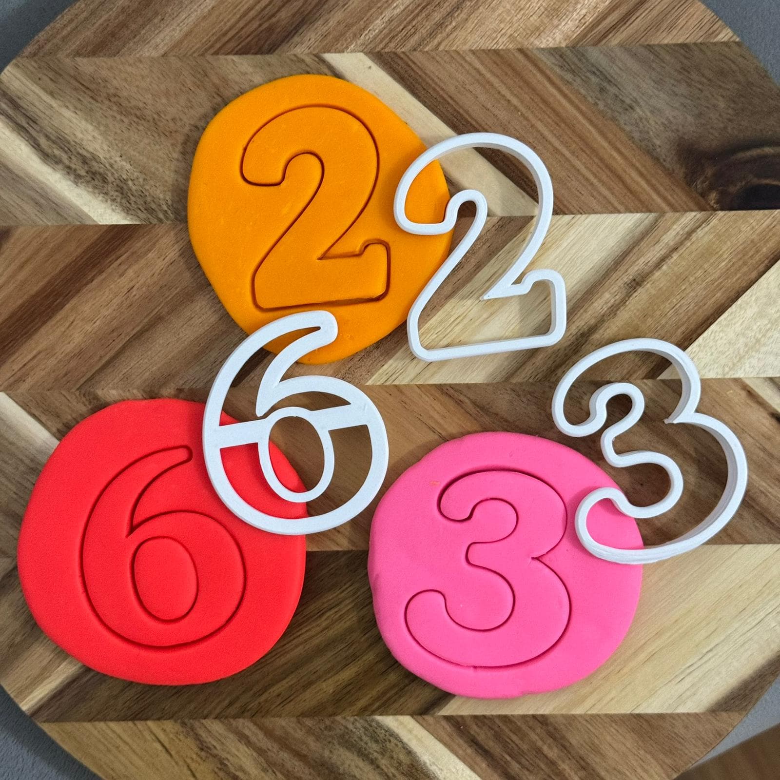 Number Cookie Cutter Set – Birthday Biscuit Fondant Shapes - image 4