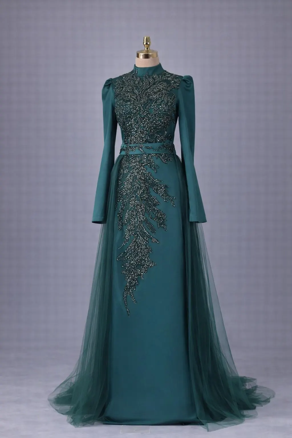 Muslim Evening Dress Green Embellished Gown Hijab Formal Dress Modest Wedding Guest Dress Long Sleeve Luxury Evening Gown