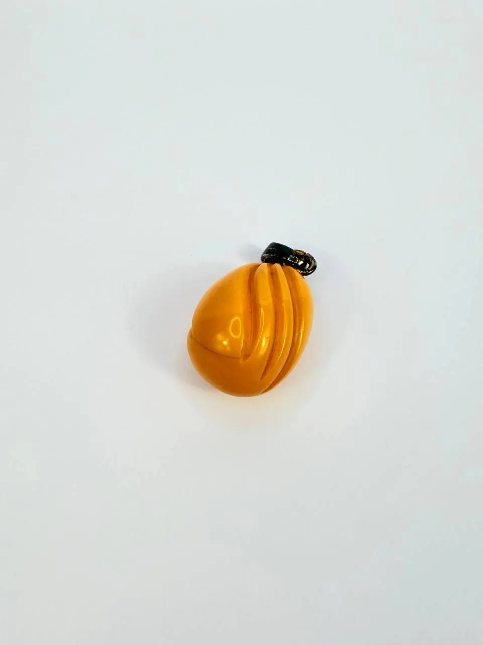Vintage Large Yellow Bakelite Egg Pendant Necklace Charm Catalin Art Deco - image 3