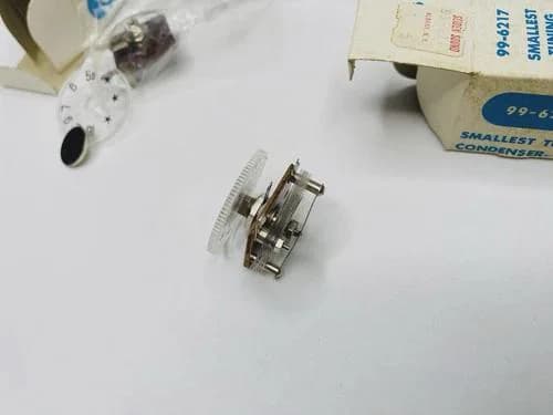 Vintage Smaller Tuning Condenser with Dial 99-6217 Radio Parts - image 5