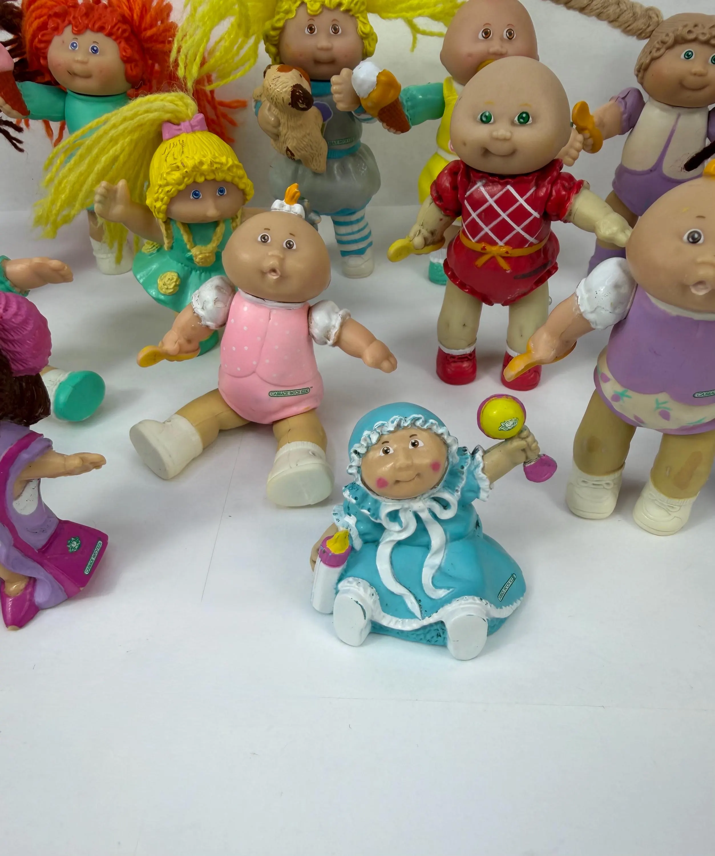 Vintage Cabbage Patch Kids Mini Figures Lot of 17 OAA Inc 1980s Collectible Dolls - image 4