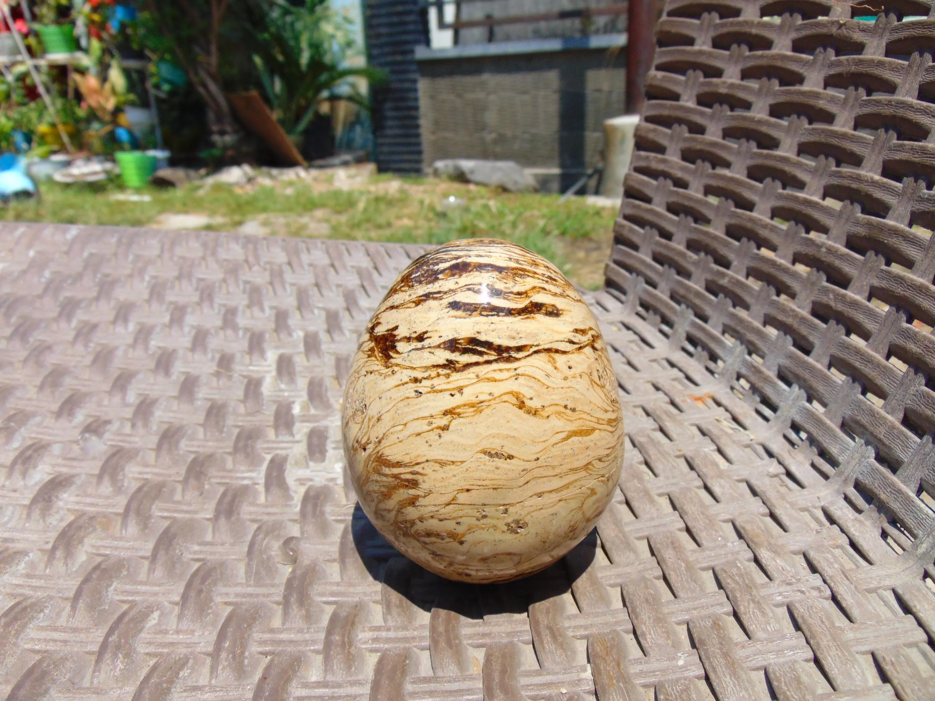 195 gr Indonesia Aromatic Perfumed Yellow Amber Egg - 80x66 mm, Natural Stone Egg, Unique Home & Altar Decor 26EX5 - image 5