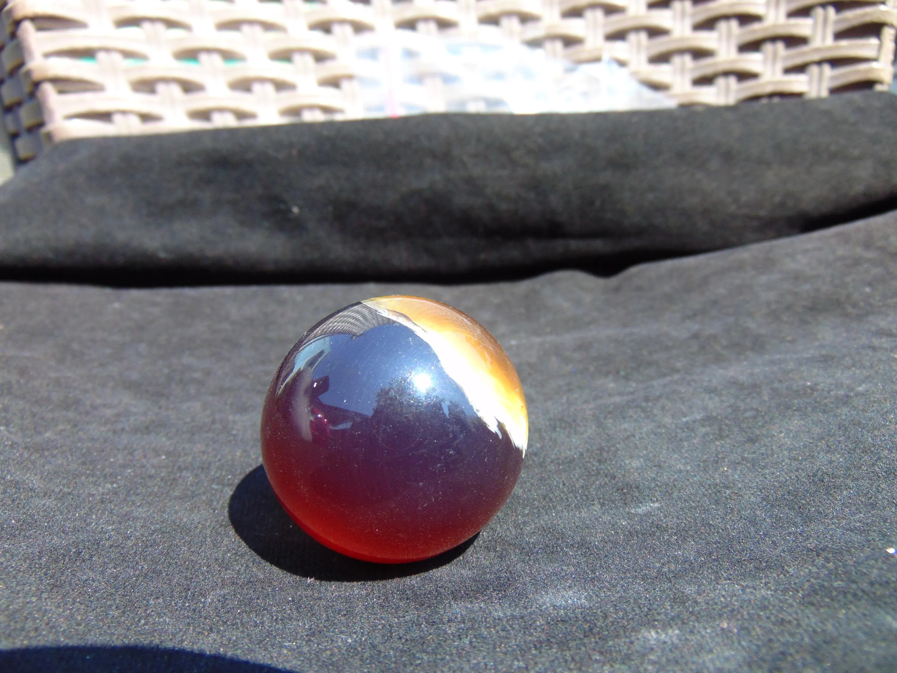 32 gram 37 mm Sphere Ball Natural Indonesia Crystal Amber Stone, Rare Specimen 26BL1 - image 4