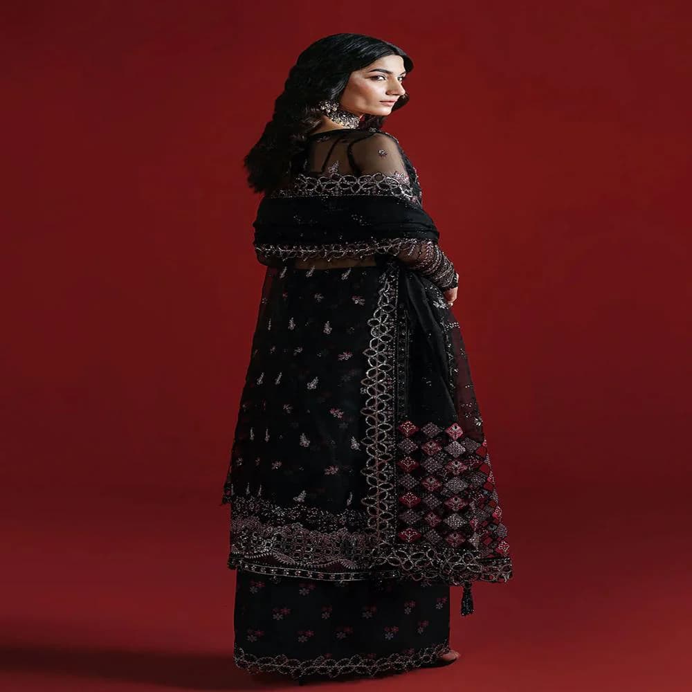 Embroidered Organza Dress with Shawl Heavy Wedding Dresses – Asian Style Luxury Party Wear - image 5