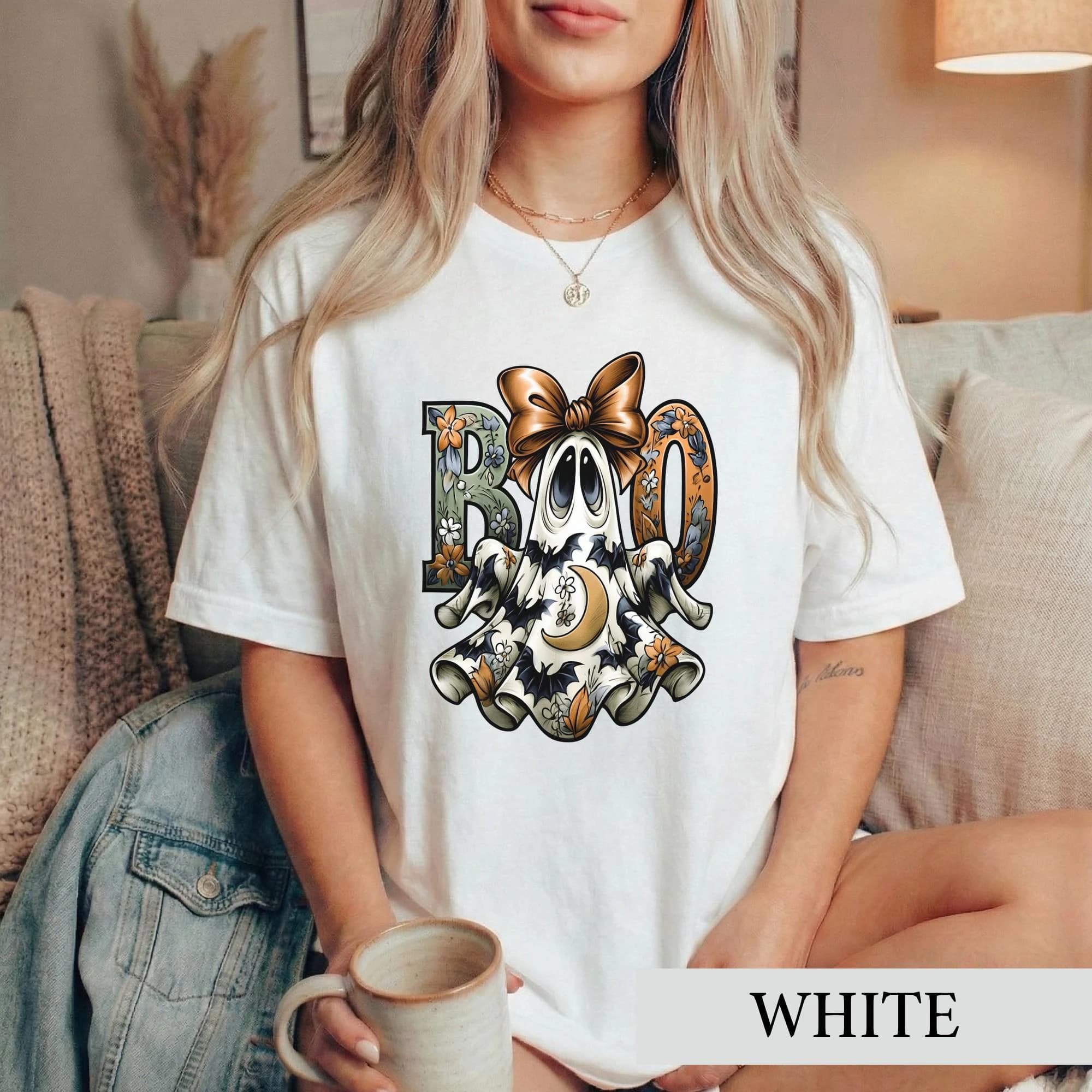 Cute Floral Ghost Shirt, Cottagecore Boo Tee, Botanical Fall Halloween Tshirt, Spooky Season Bow Graphic Sweatshirt, Ghost Lover Gift