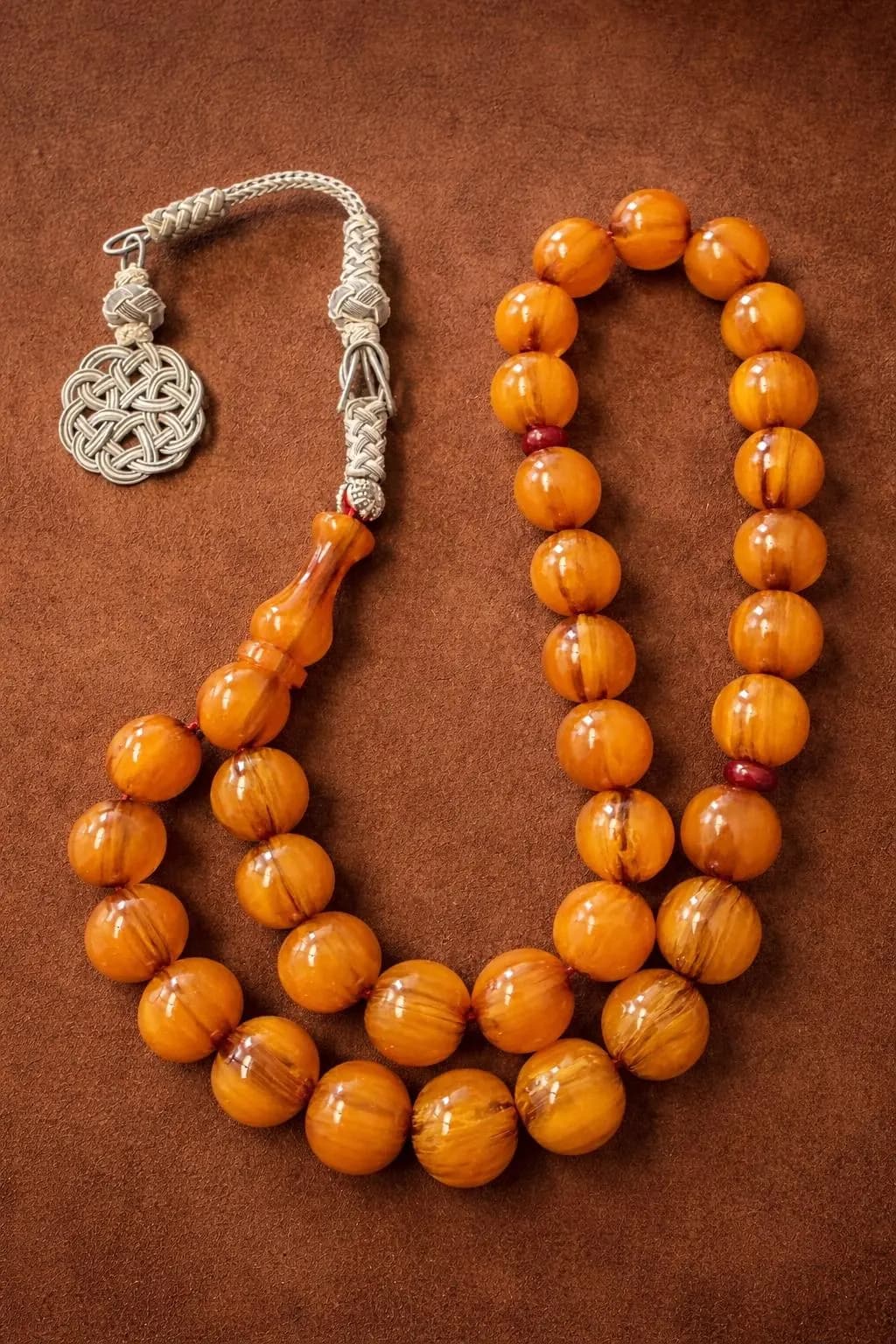 Sikma Prayer Beads – 10mm Helix Pattern, 1000 Silver Kazaz Tassel