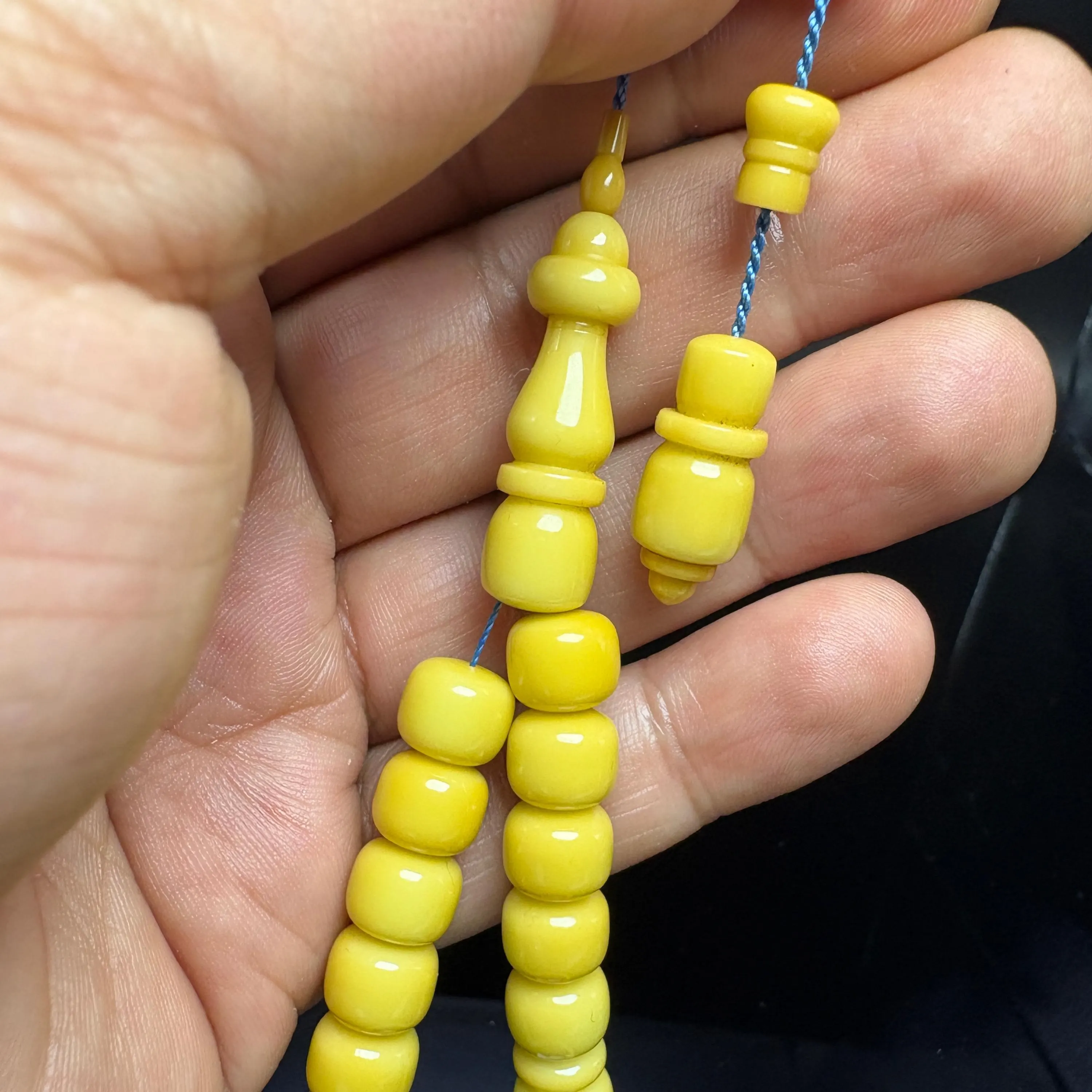 Green-Toned Mahjong Prayer Beads 22.38 g (0.79 oz) | Ottoman Cut Mahjong Tasbih | Catalin - image 4