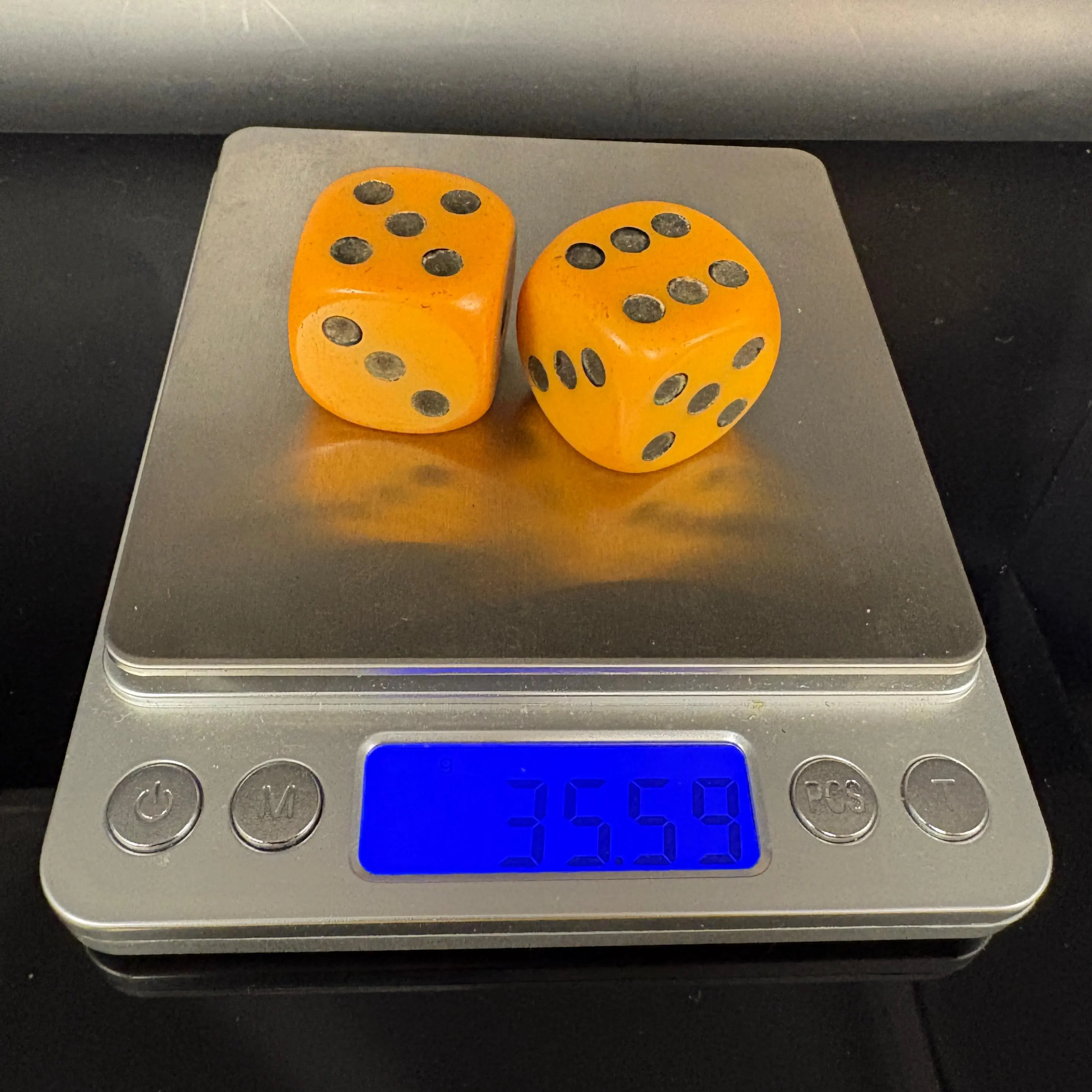 Butterscotch Bakelite Dice,  Art Deco Game Pieces, Vintage Catalin Dice Pair – - image 4