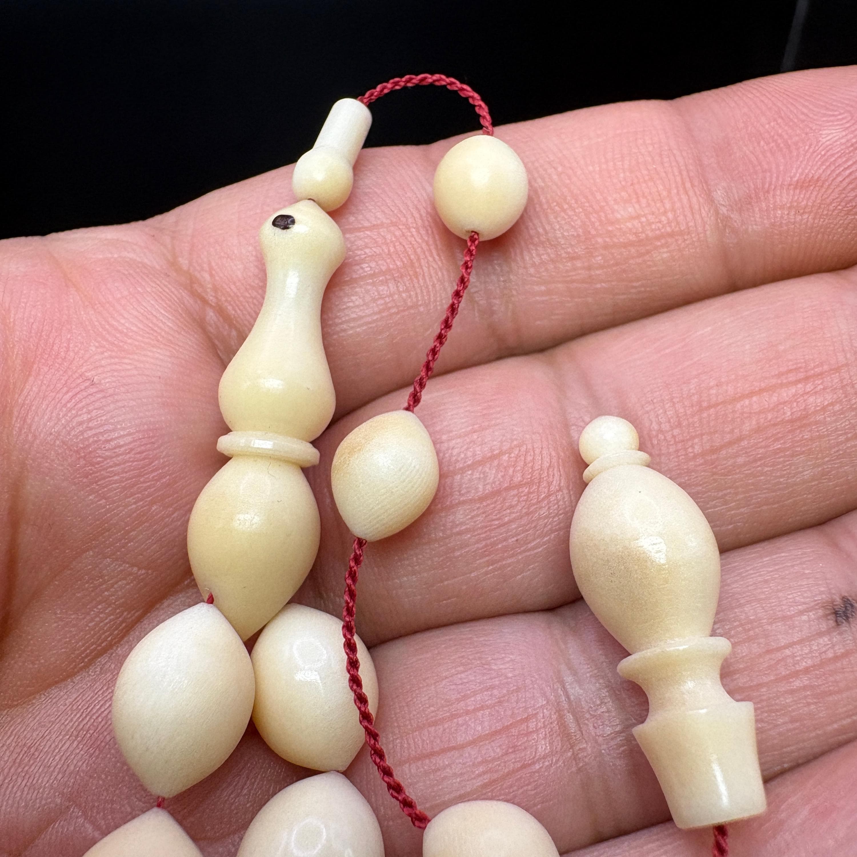 Master Crafted Tagua Nut Narçıl Tesbih – Natural Prayer Beads – Milk Coffee Aging Tone - image 3