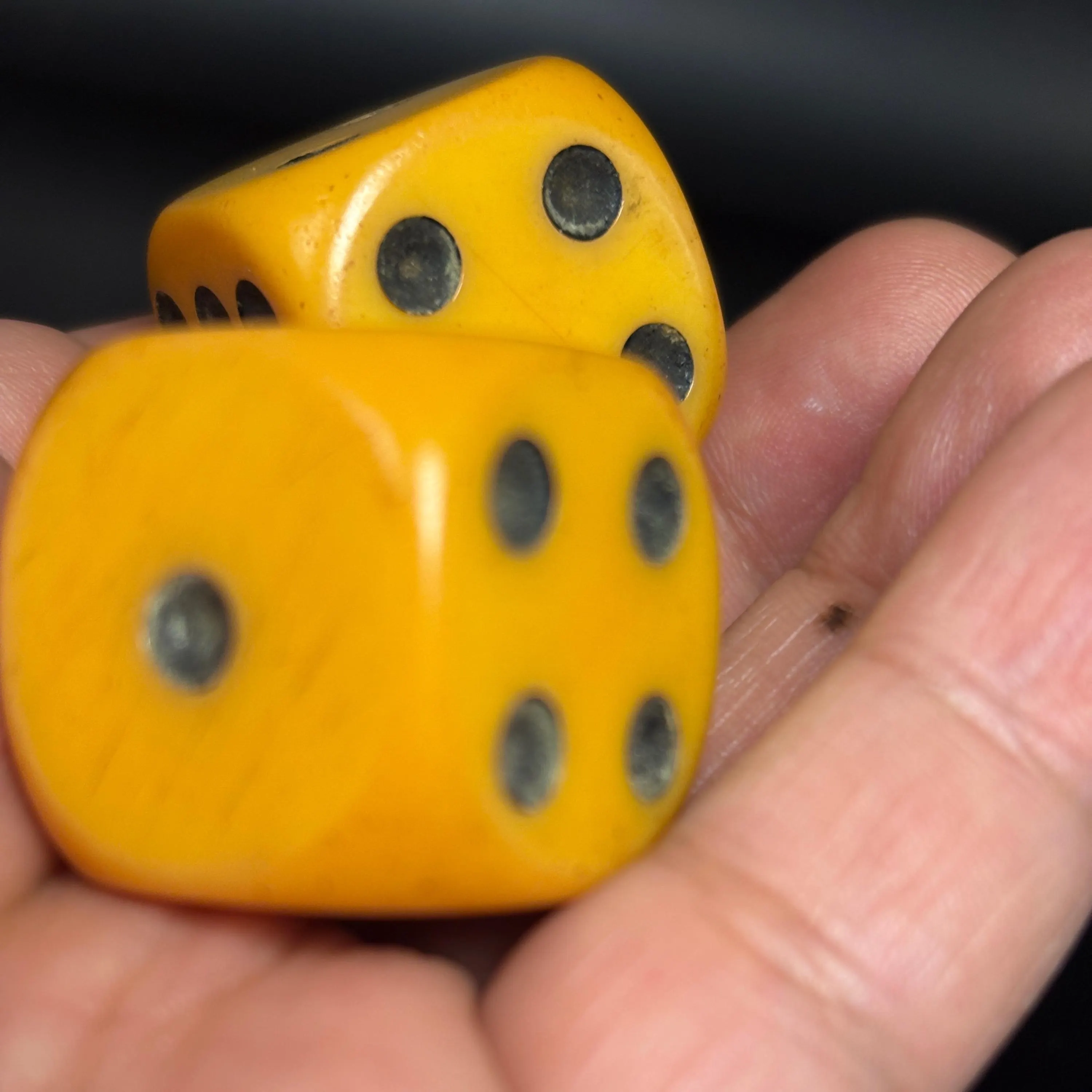 Butterscotch Bakelite Dice,  Art Deco Game Pieces, Vintage Catalin Dice Pair – - image 3