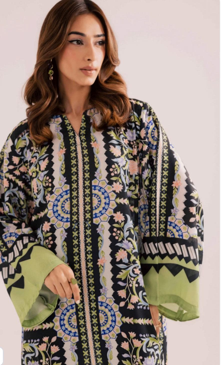 Silk kaftan Artisan Modern Printed Women’s maxi Dress with sleeves - image 4