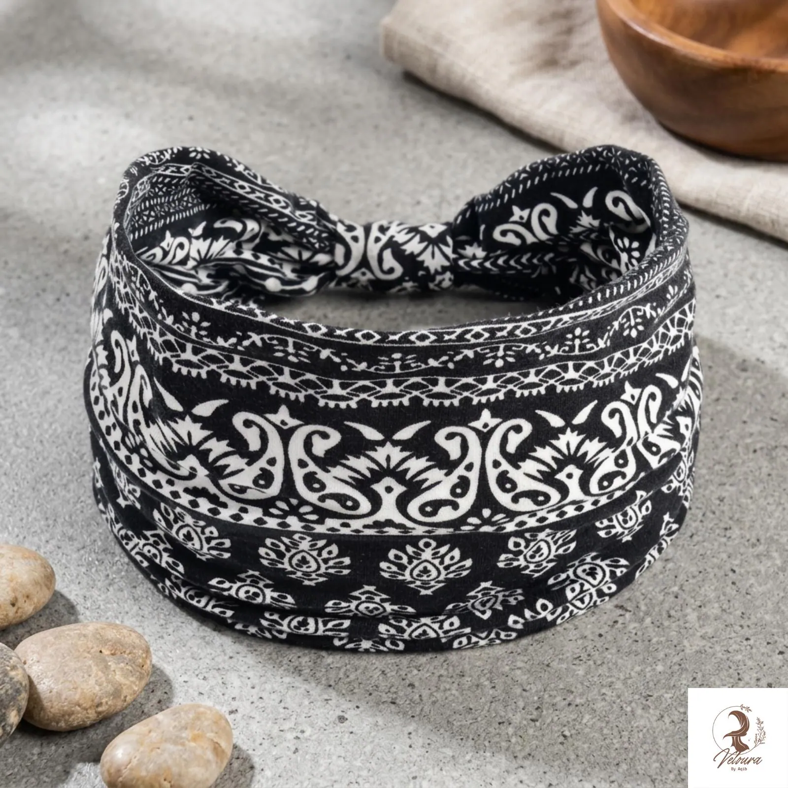 Vintage wide knot headband for women