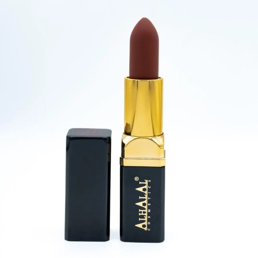 Halal Matte Velvet Lipstick – Long Lasting Vegan Lip Color (Shade AL01 Mehwish)