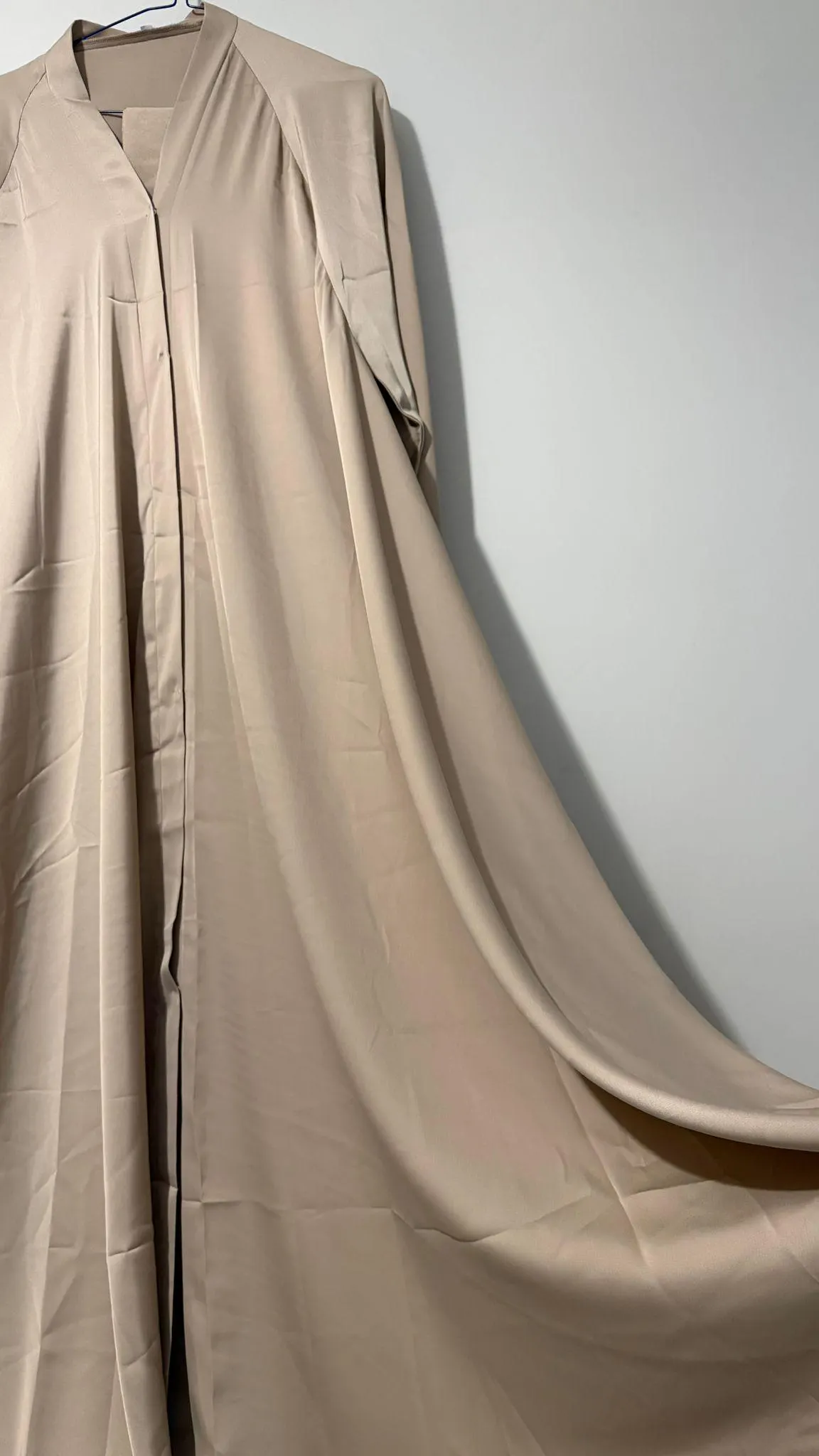 Beige Satin Abaya Set – Flowy Kimono, Waist Adjuster, Matching Hijab (Size 54)
