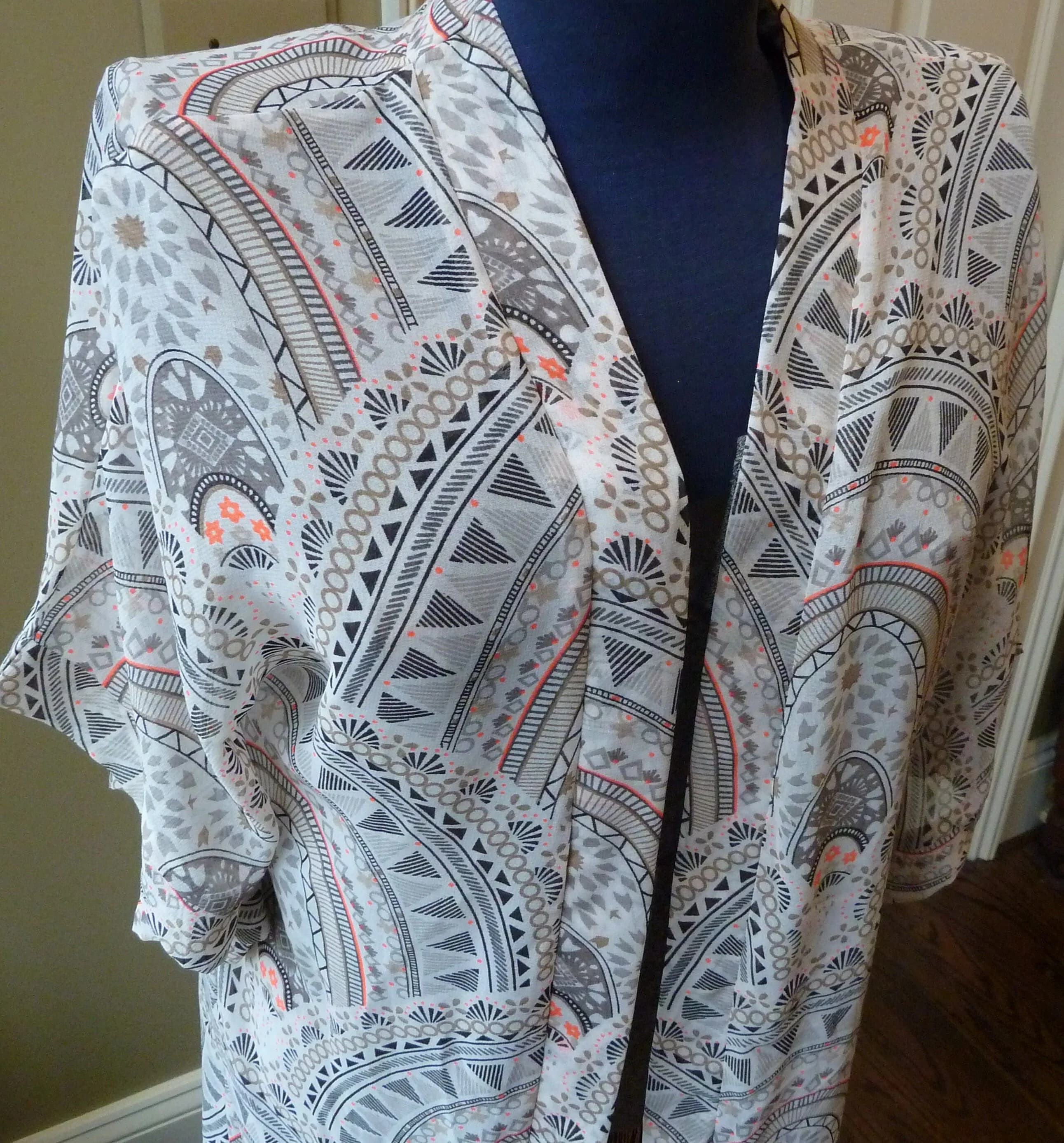 vintage sheer paisley cover  up with fringe one size  Steve Madden
