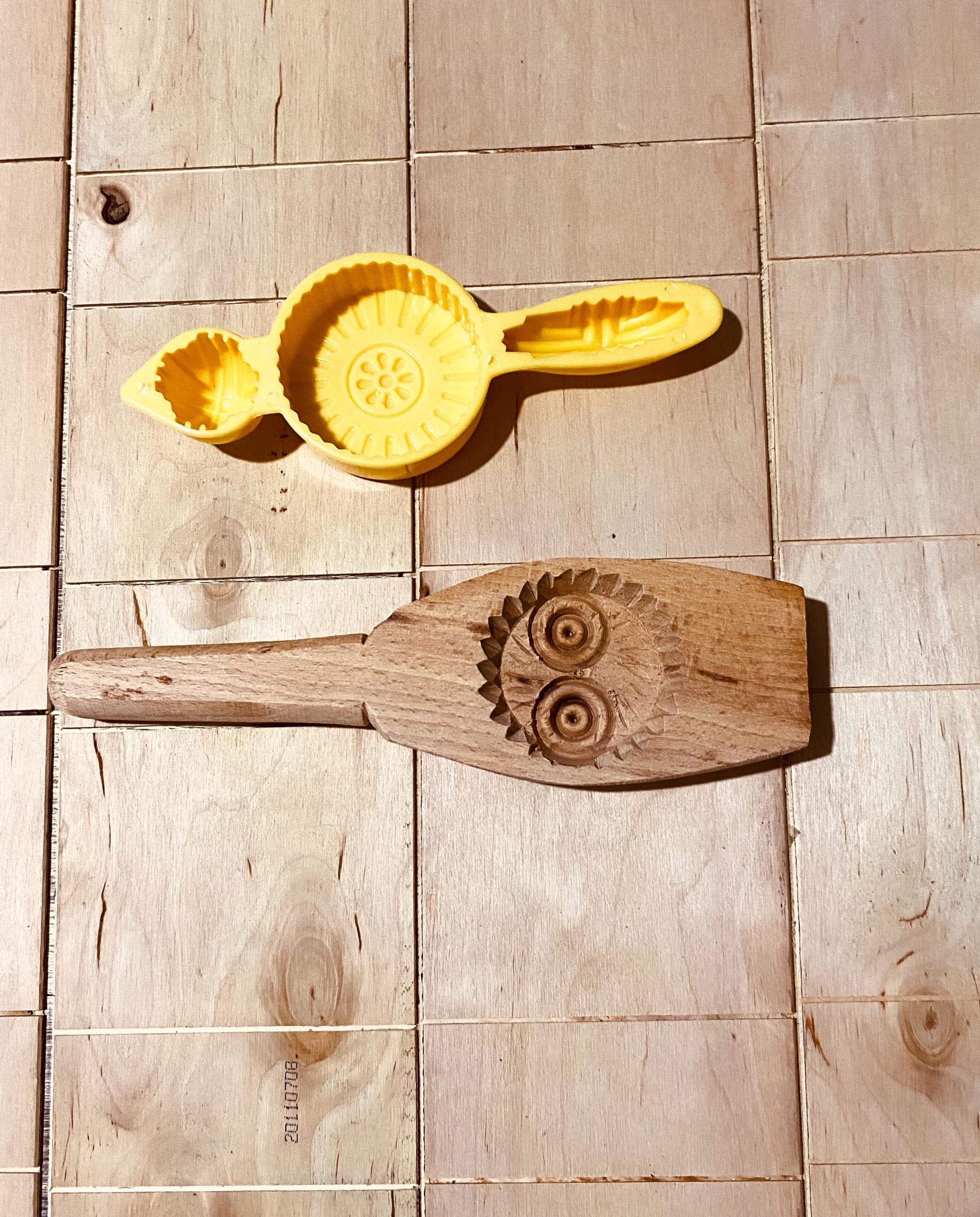 Mold Kitchen Supply, Unique Handmade Wood And Plastic Strong work, Cookies Eid Mamoul Mamool Chefs tools, Multiuse mould 5 designs 2 pieces