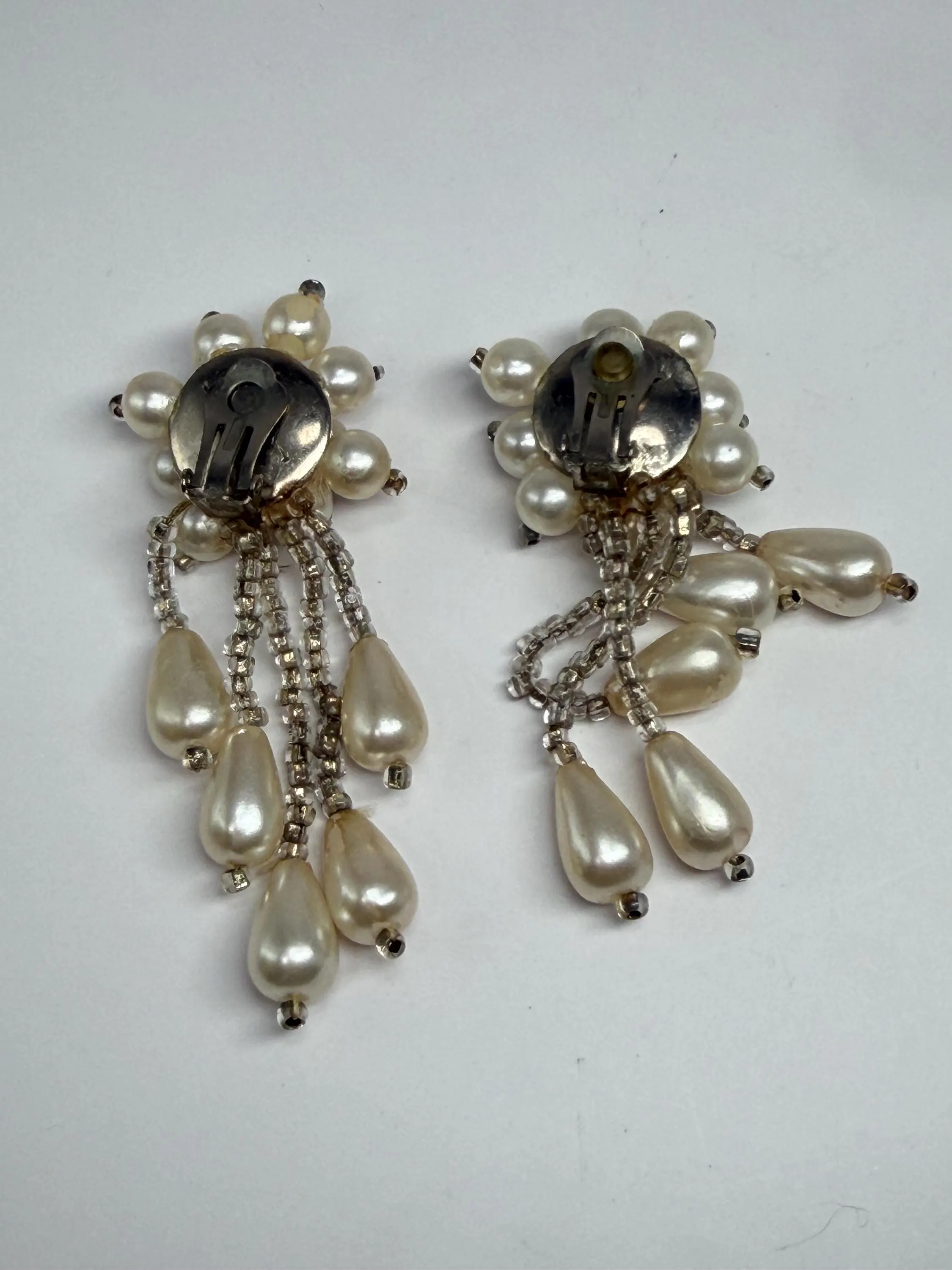 1980s Faux Pearl Cluster Fringe Clip-On Earrings – Chandelier Teardrop Drops, Bridal Style - image 2