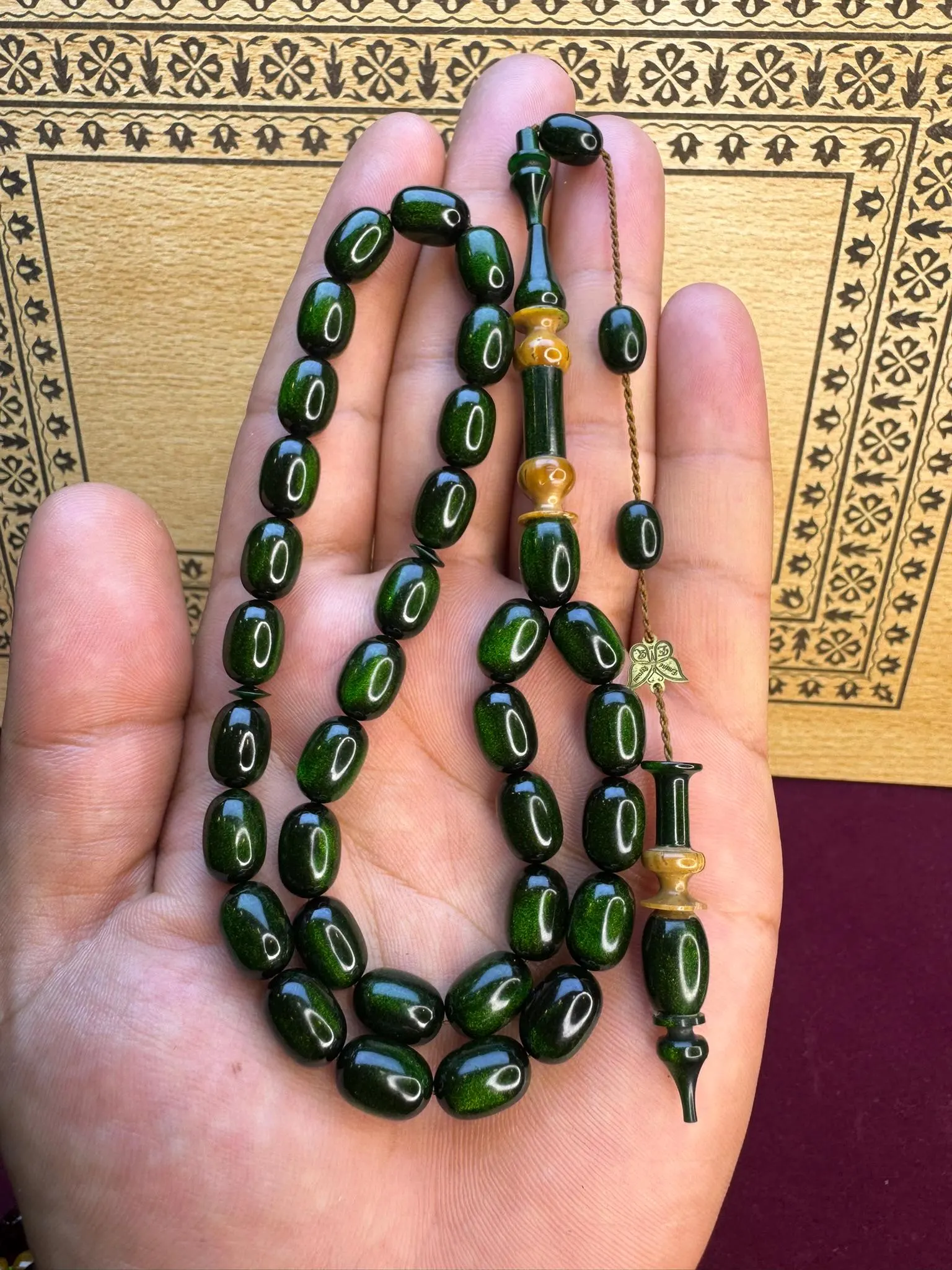 Handmade Green Miskevi Kuka Prayer Beads, Master Artisan Emine Reşvani Islamic Rosary