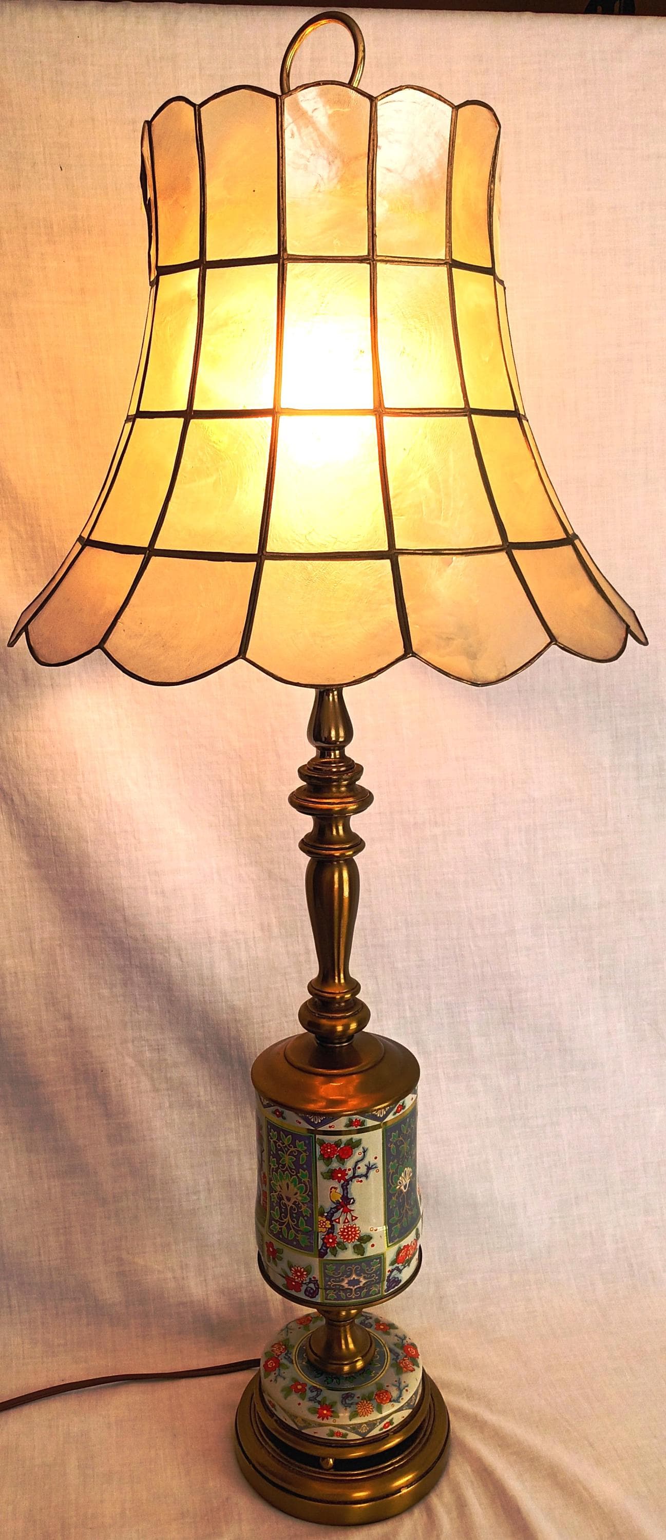 Vintage Chinoiserie Style Column Table Lamp Birds Flowers Daher Tin Solid Brass 3 Way Harp Finial 30” Tall