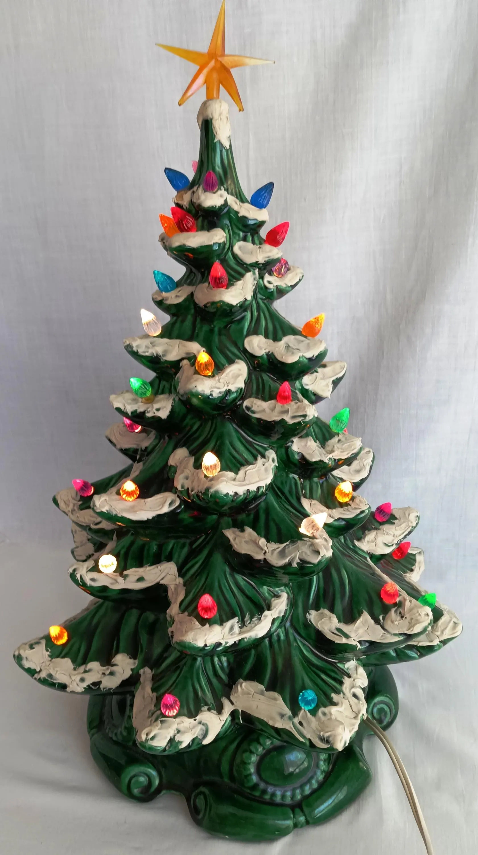 Vintage 1974 Atlantic Mold Glazed Ceramic Christmas Tree Base Multicolor Lights In line On-off Switch Holiday Décor 18” Tall