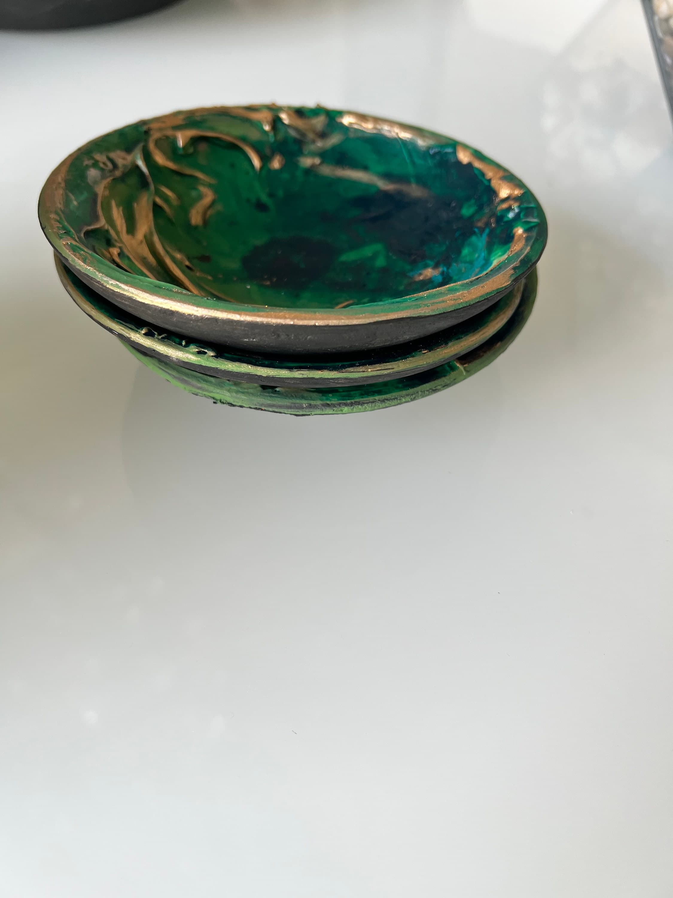 Set of 3 mini clay plates - image 4