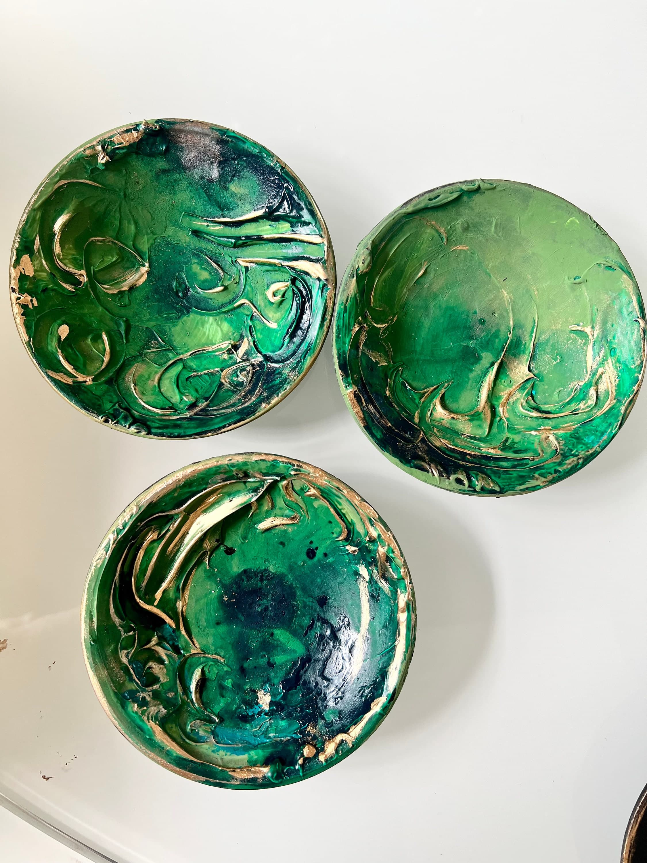 Set of 3 mini clay plates
