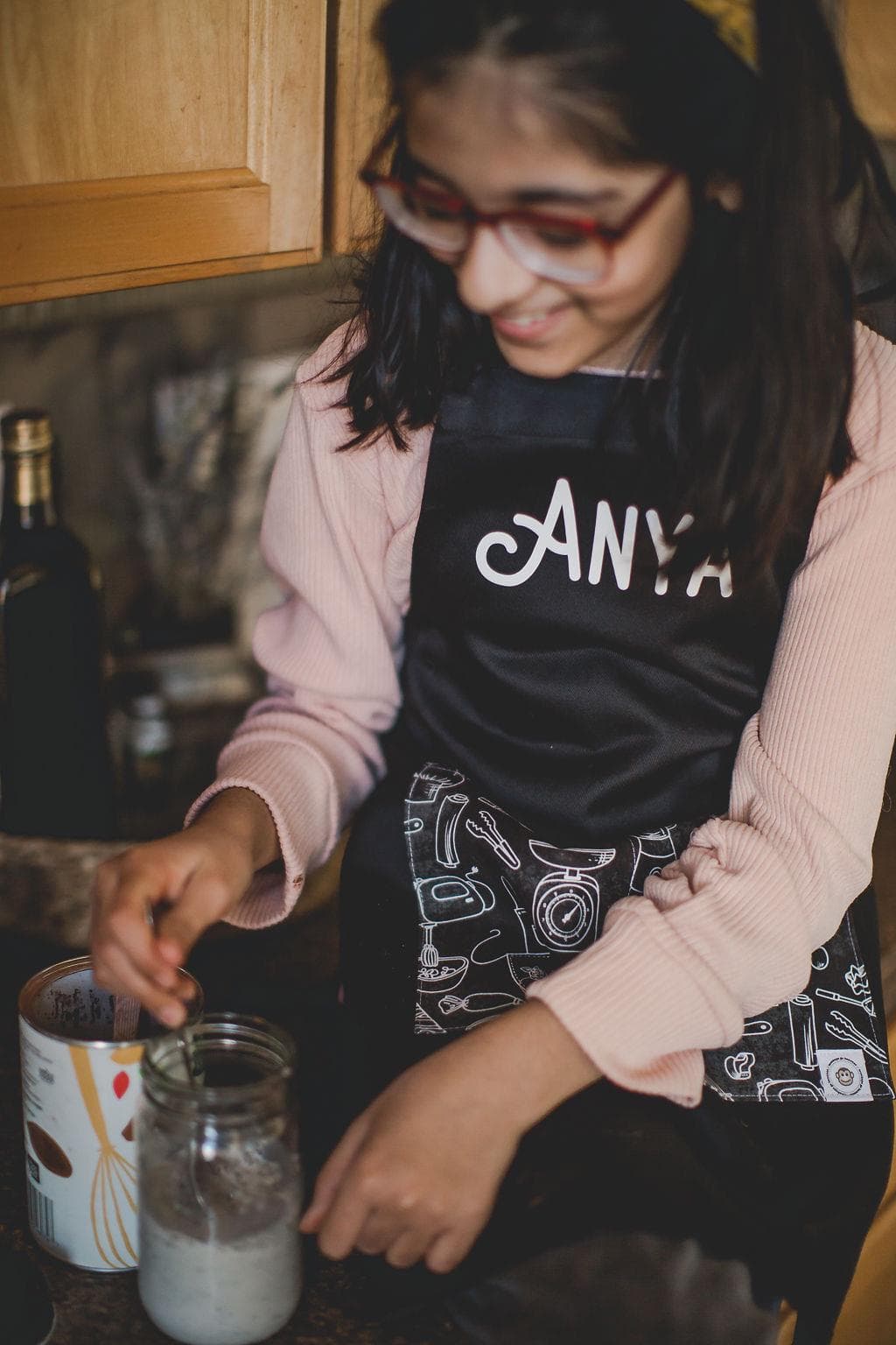 Personalized Black Apron: Custom Name, Chef, Artist, or Crafter Gift - image 4