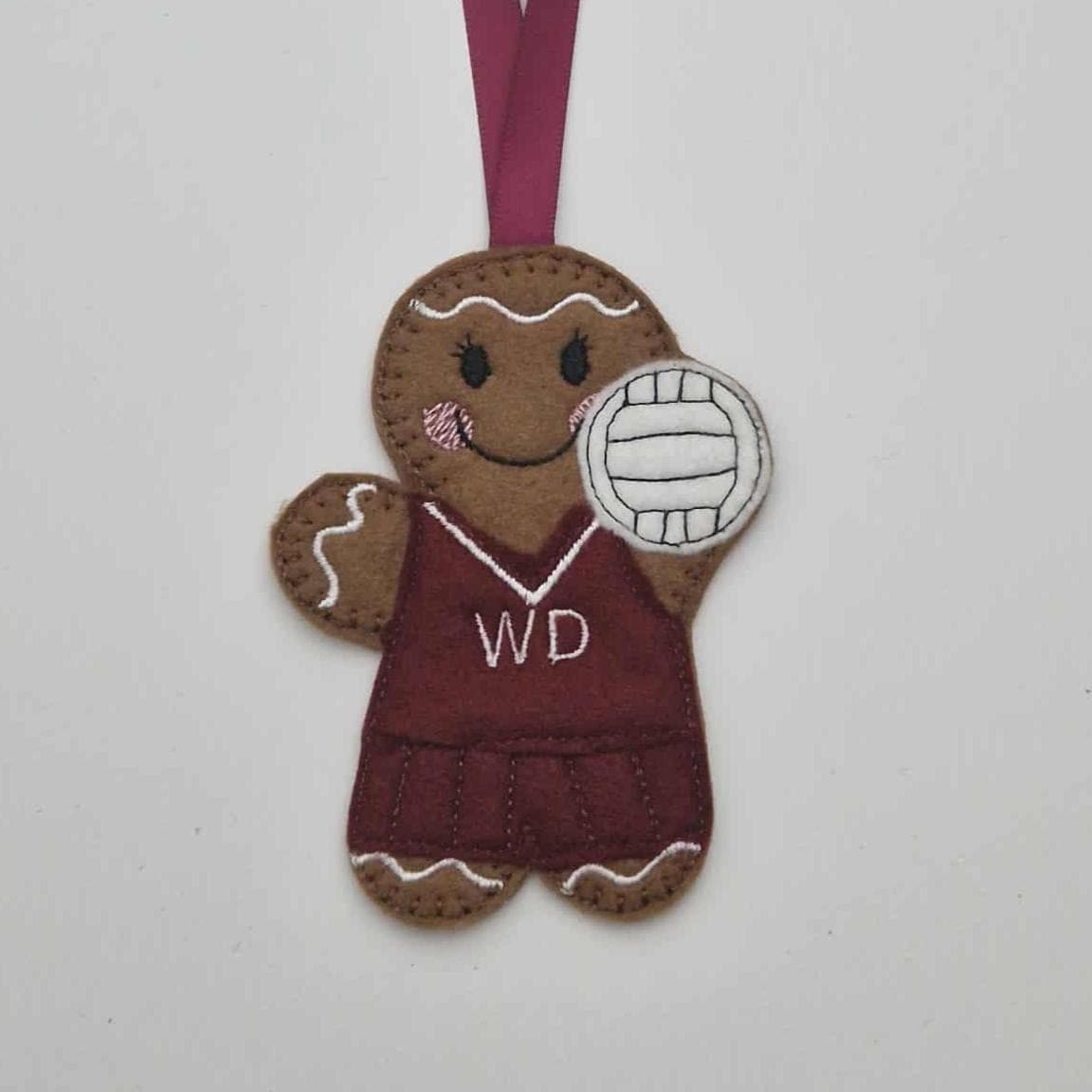 Netball sports Team Gingerbread Felt Hanging Decoration Christmas tree decoration. Keepsake. - image 4