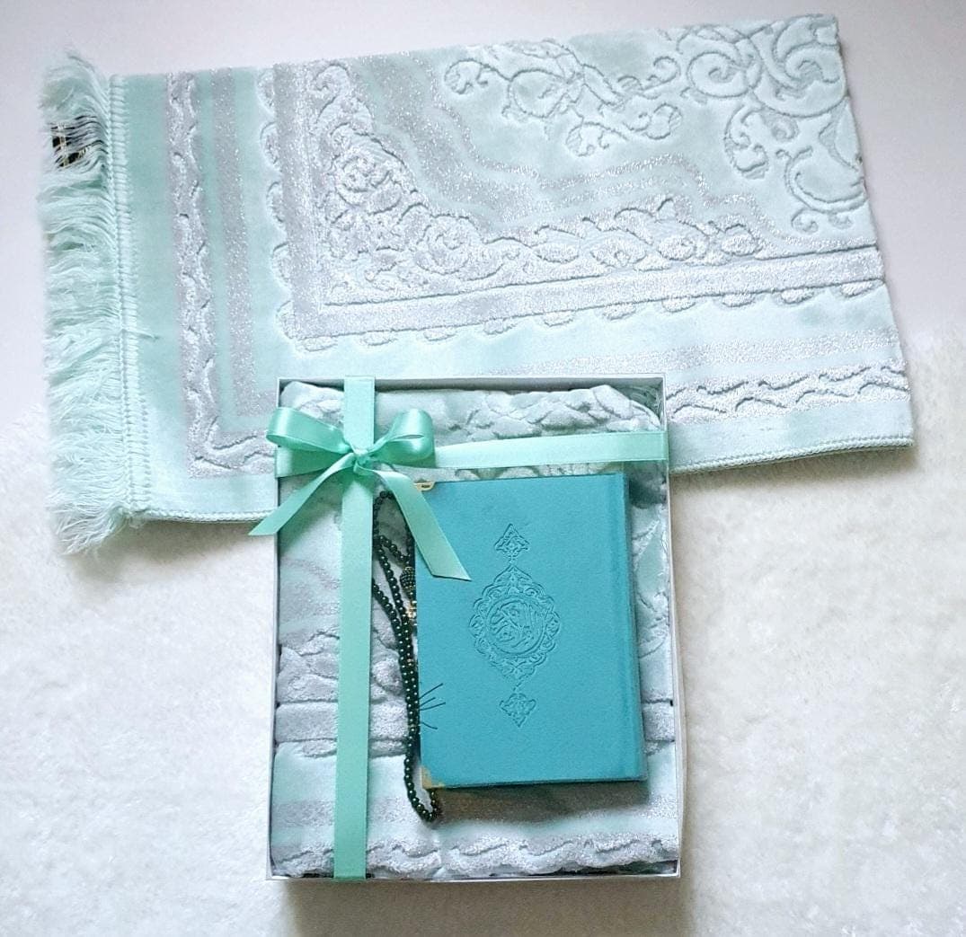Personalised prayer mat, Customised prayer mat, Personalized prayer rug, Customized prayer rug with quran, Muslim Wedding Gift for Him Her, Ramadan Eid Mubarak Umrah Hajj Islamic Wedding, kuran, kurani kerim, Quran al kareem, mushaf, Prayer rug with name, plain, velvet & single color, personalized prayer rug, Isimli seccade, سجادة مع الاسم , Islamic Gift Set Muslim Gift Islamic Wedding Gift Birthday Gift Umrah Gift,Ameen gift,  Moshaf, Coran