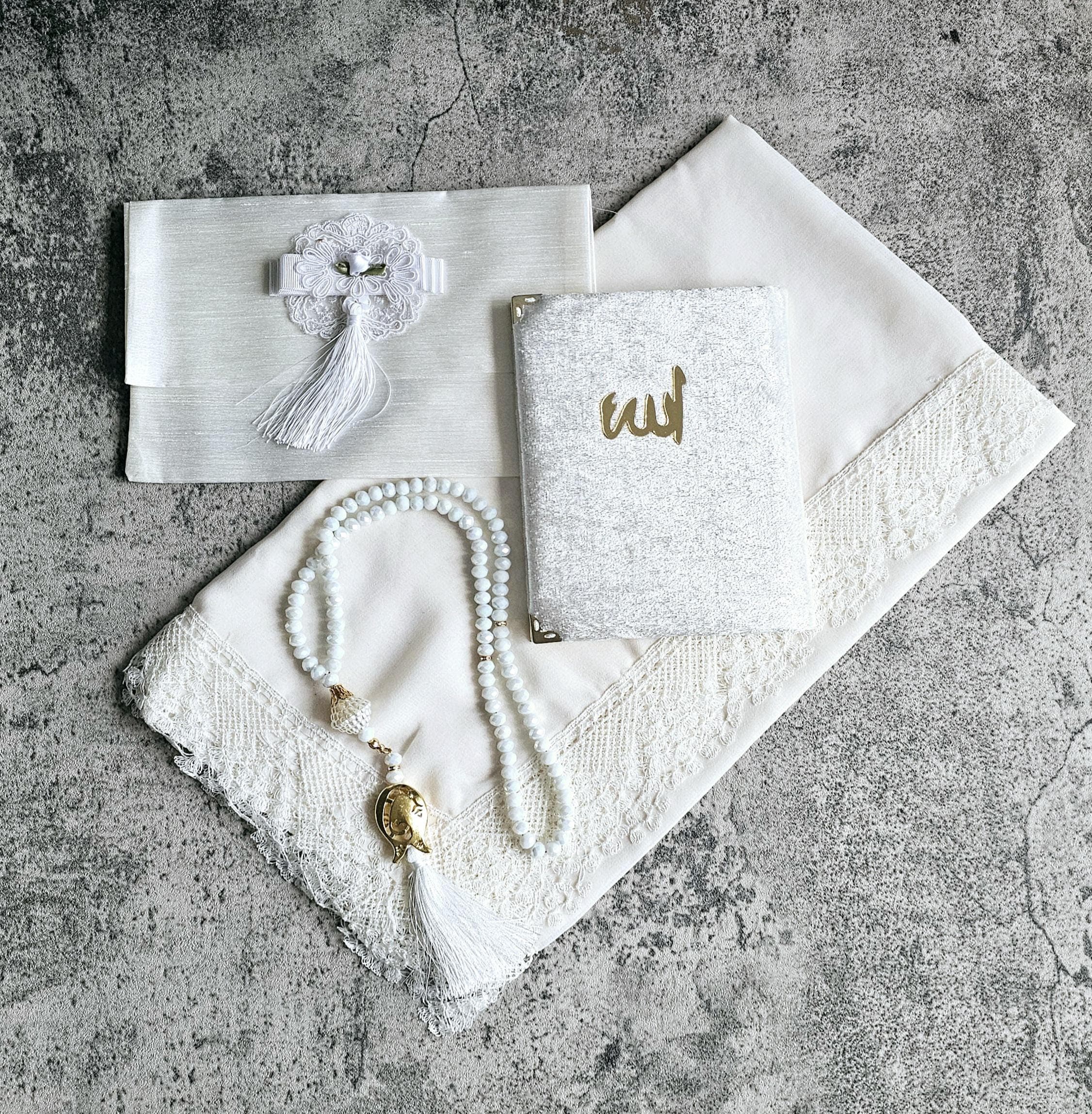 Islamic Gift Set: Yaseen Book, Tasbeh, Hijab - Ramadan Eid Gift