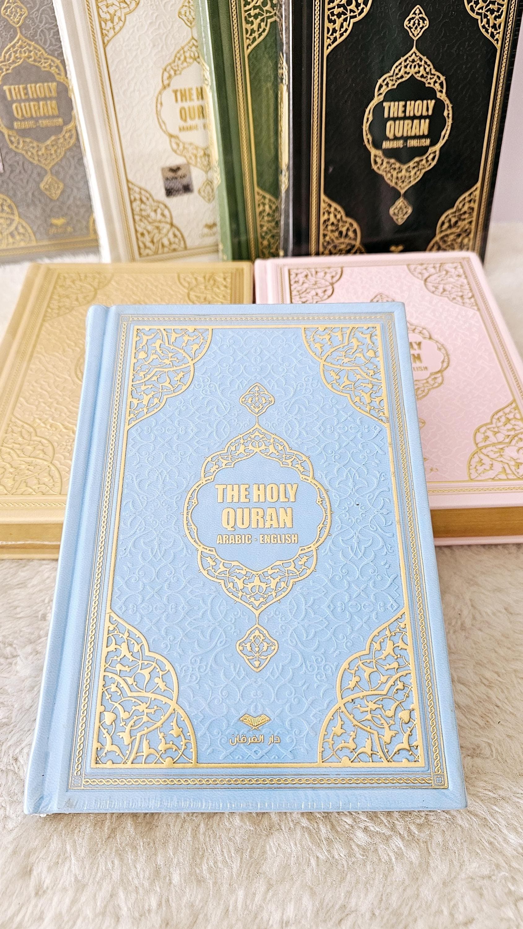 English Arabic Translated Quran, Qur'an Al-Kareem, Islamic Gifts Eid Ramadan Umrah Hajj, Noble Quran, Holy Book, Mushaf, Koran, Kuran, مصحف islami hediyelik, wedding gift, muslim religious gift, musaf, القرآن الكريم English Arabic Quran