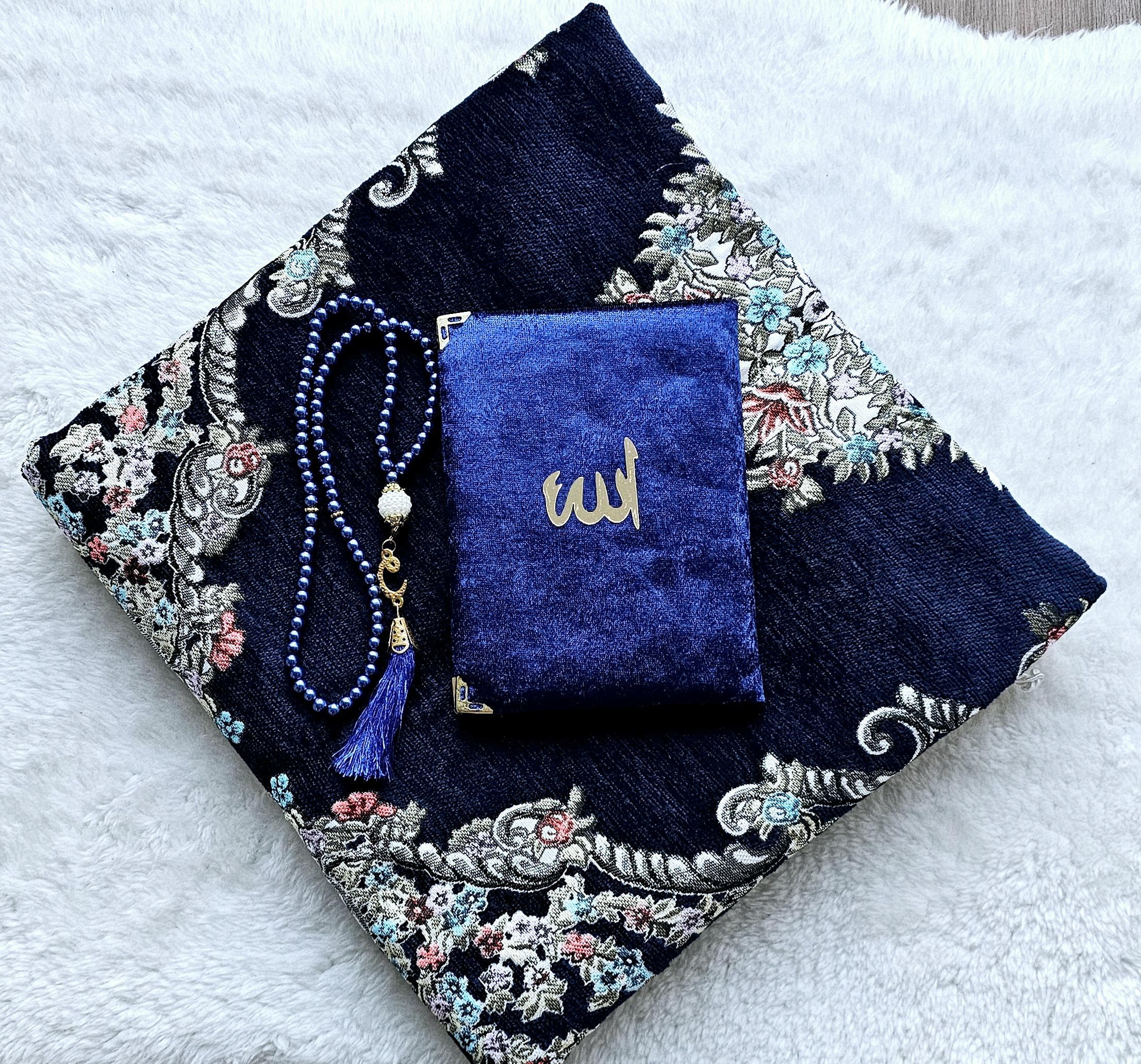 Personalized Islamic Prayer Rug Yaseen Dua Book Pearl Tasbeh Islamic Eid Ramadan Birthday Gift - image 3