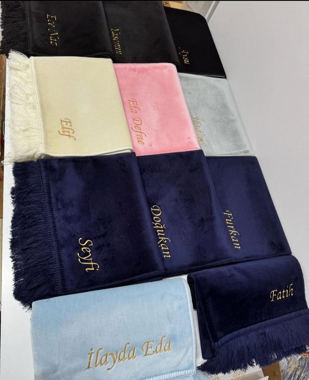 Personalised prayer mat, Customised prayer mat, Personalized prayer rug, Customized prayer rug with quran, Ramadan Eid Mubarak Umrah mushaf, Prayer rug with name, plain, velvet & single color, personalized prayer rug, Isimli seccade, سجادة مع الاسم