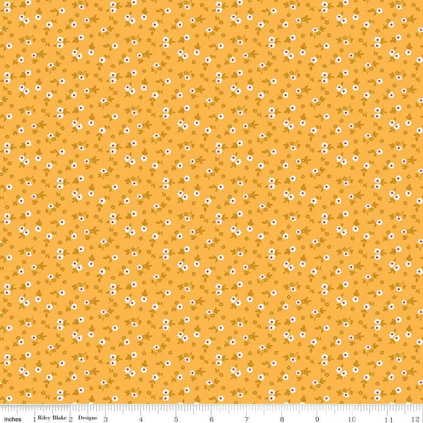 Cook Book by Lori Holt for Riley Blake Designs - Blossom Daisy (C11763)
