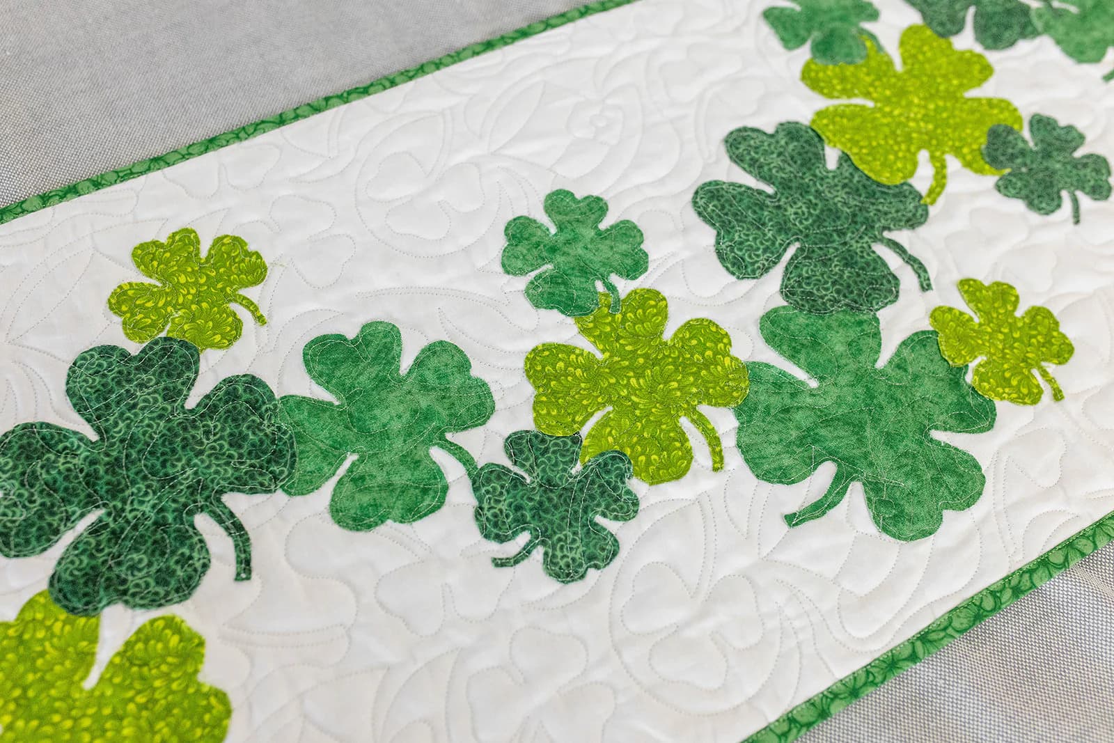 Sham-rockin  St Patricks day  16 X 60 Table Runner Quilt Kit Fabric Pattern Binding Backing ALL PRE CUT 16" X 60" shamrocks beginner