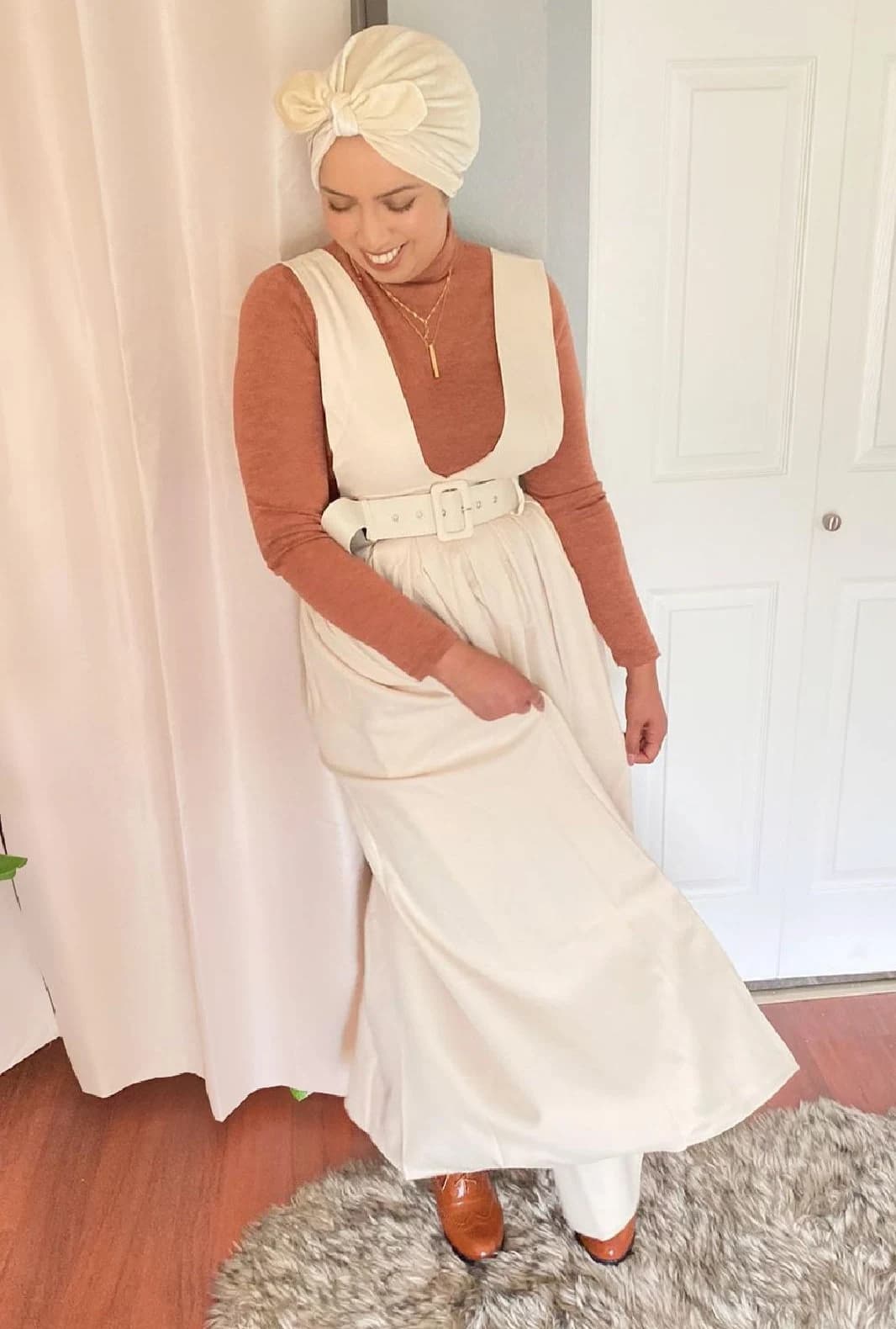 Jumper Skirt with Belt - image 3